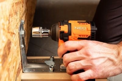 Rázový Uťahovák Bezkartáčový 18V, 350NM, ?, Compact, Energ Neo Tools 04-613
