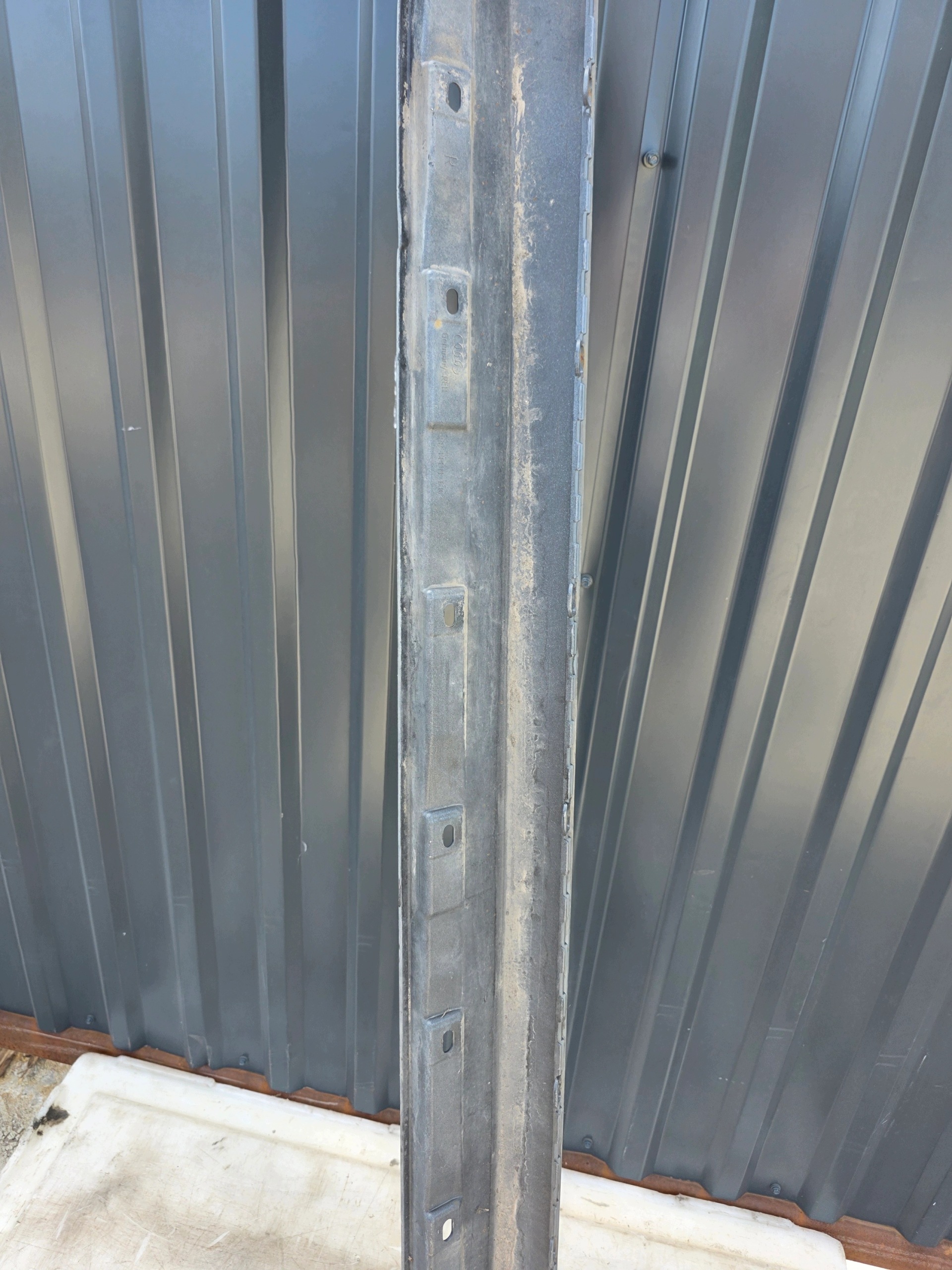 moulding threshold right AUDI A4 B7 8E0853860 LY7G original !!!