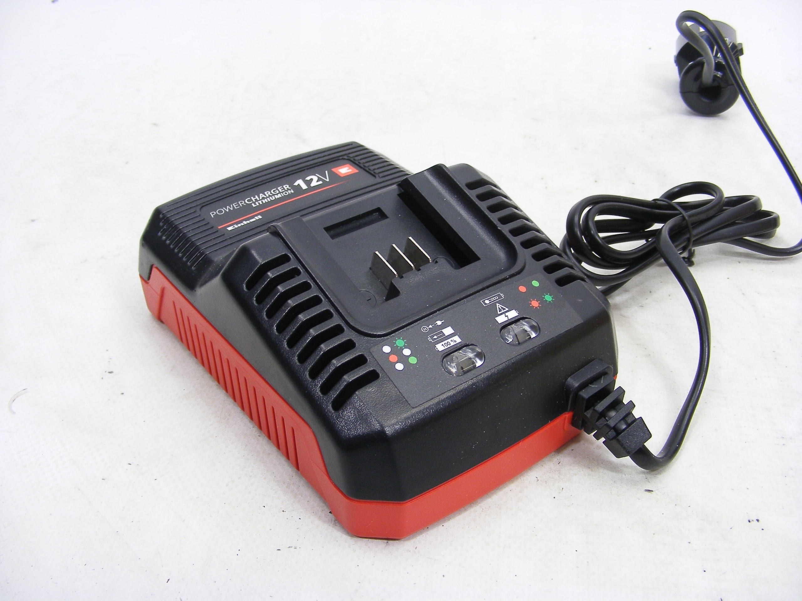 Ładowarka Einhell Powercharger 12V 3A Li-Ion