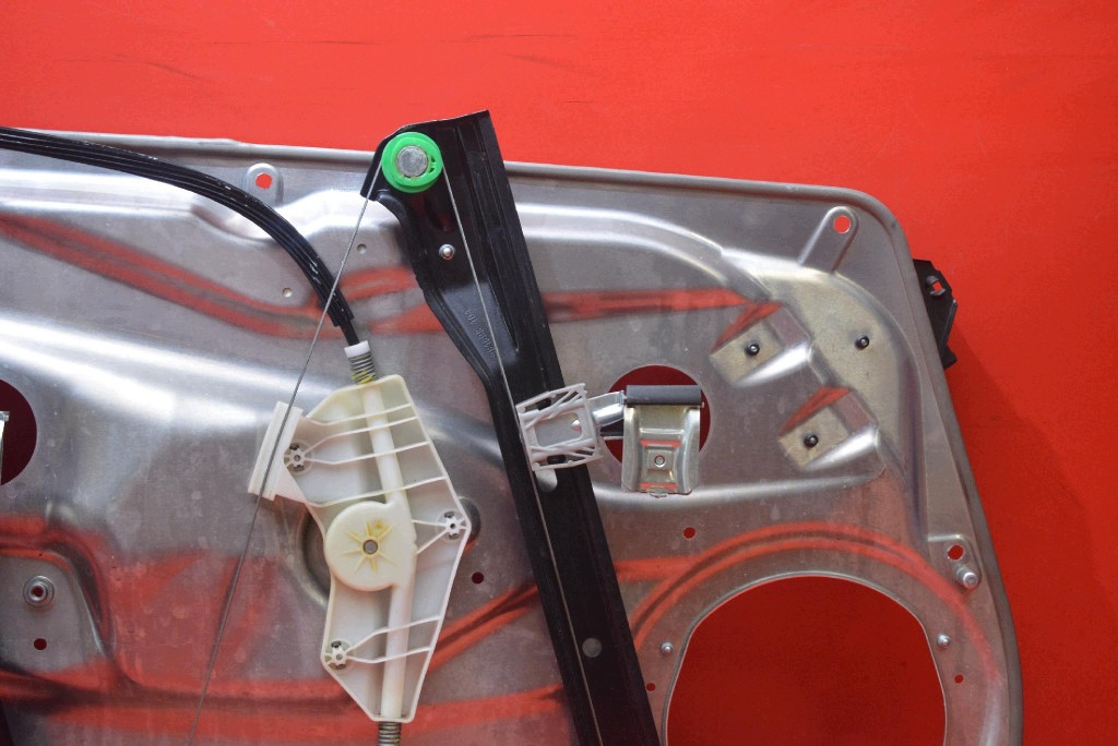 window regulator right front EU A2047200279 MERCEDES C-class W204 07-14
