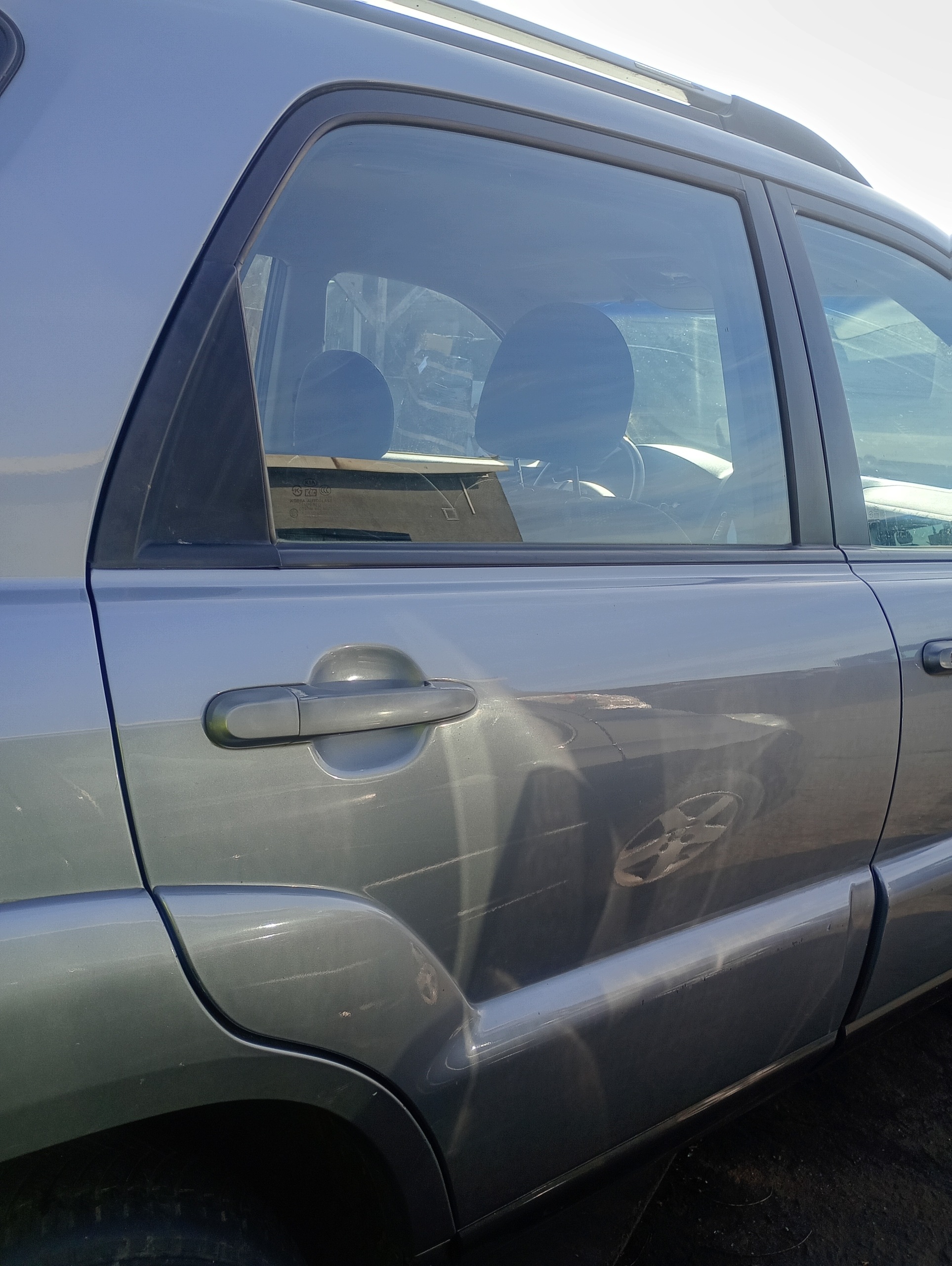 door right rear. rear part Kia Sportage 2 II 04-10 code lakieru S4