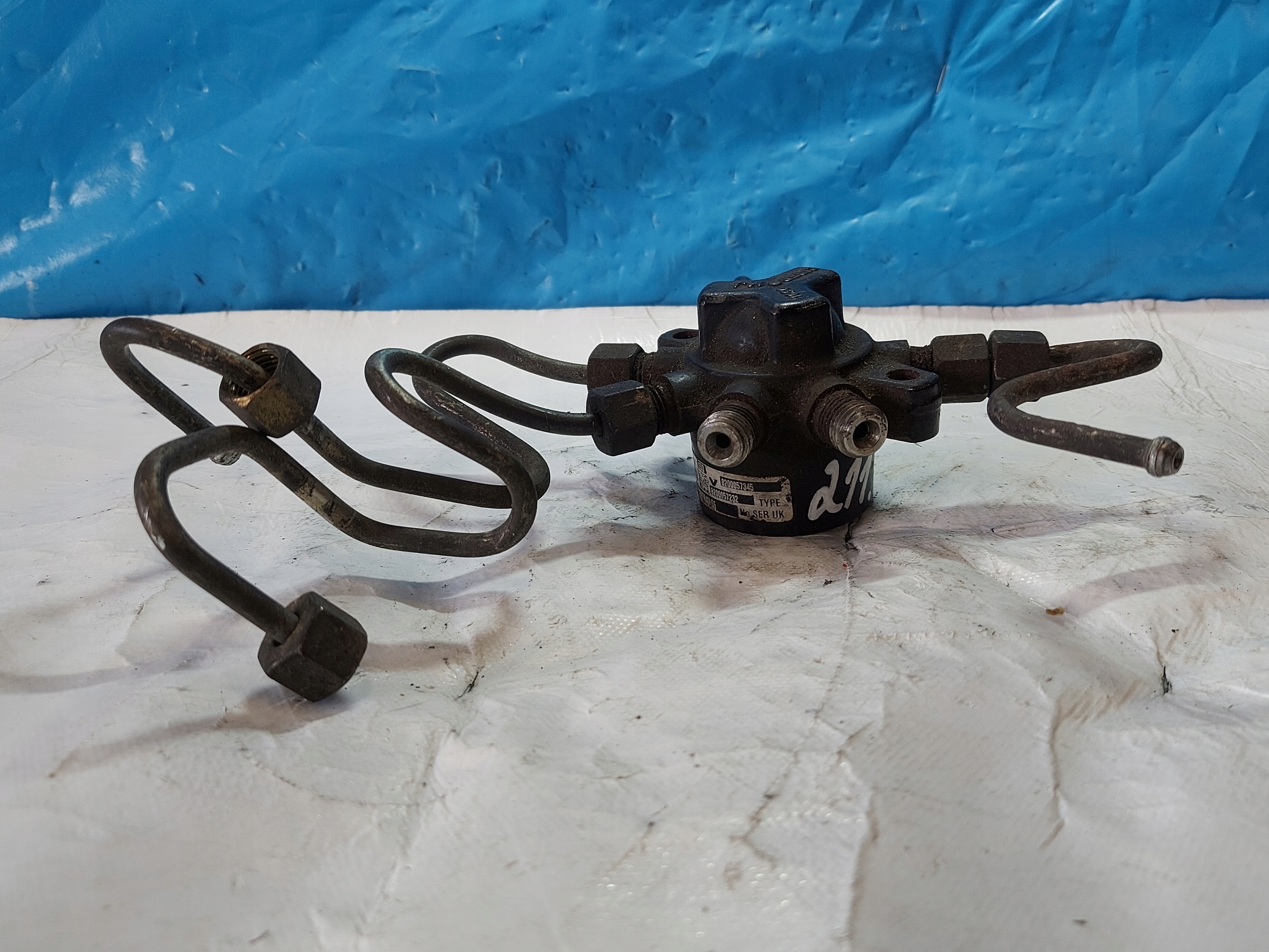 Rampe injection CLIO II 1.5 DCI 8200057345