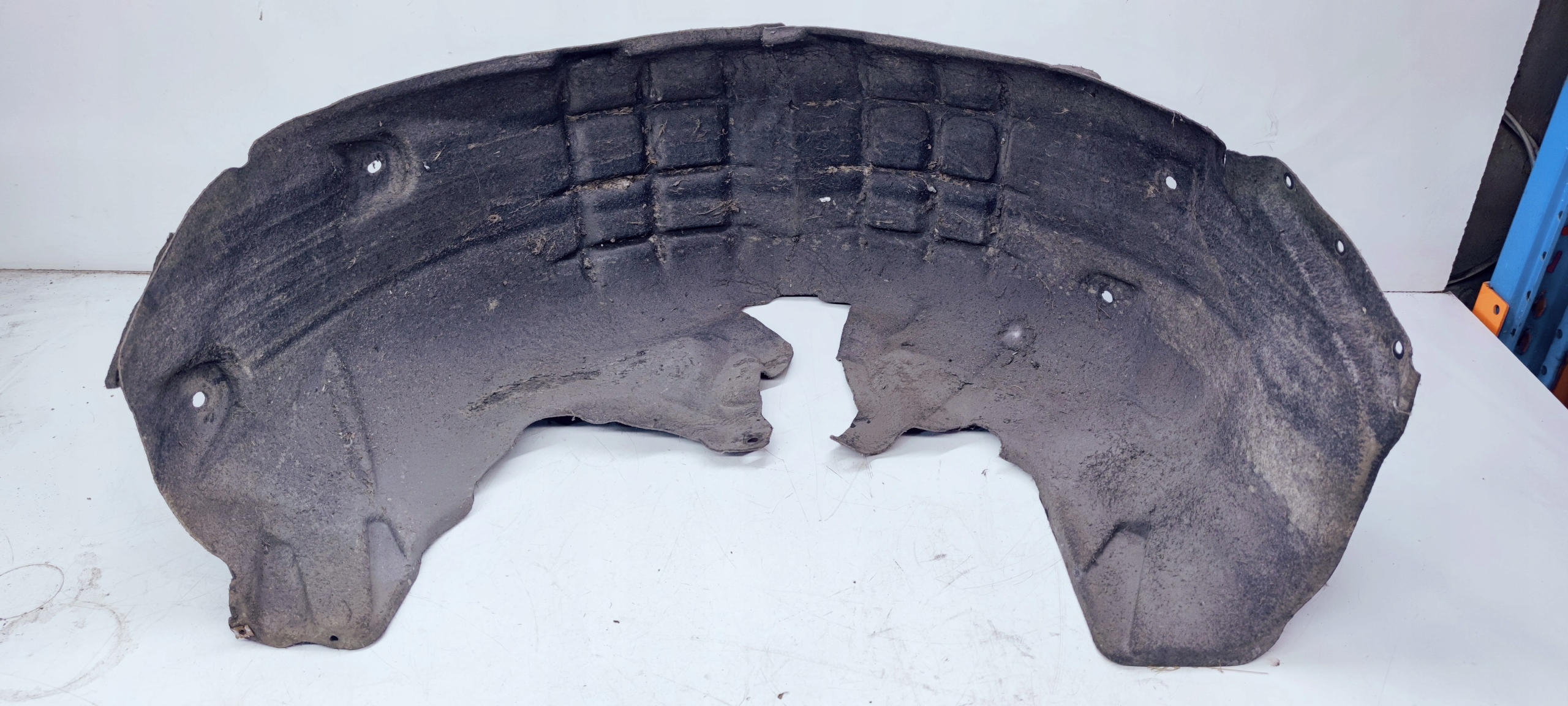 Audi OE 4G8810171 подкрылки