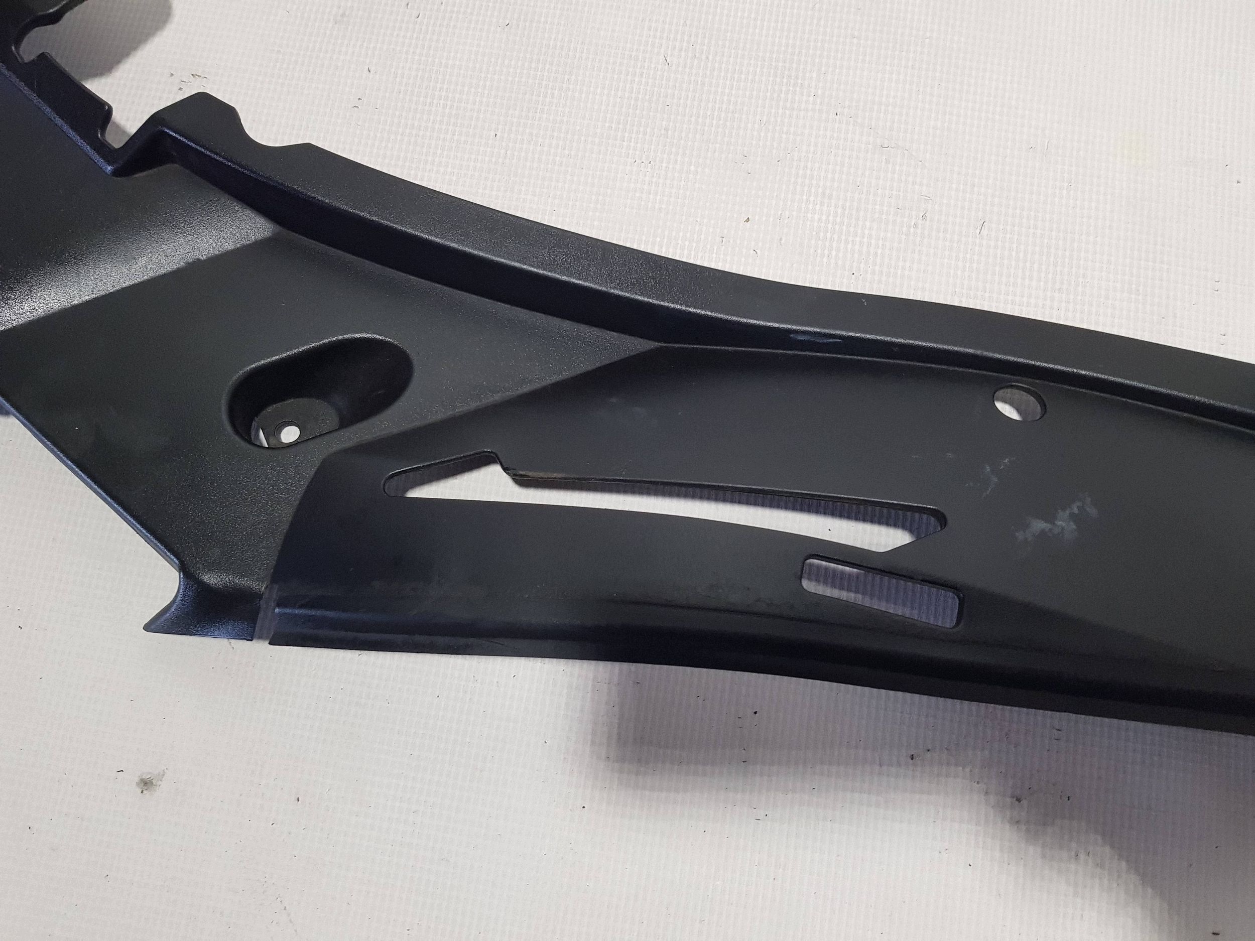 MERCEDES R class W251 LIFT left front panel cover 2518840174