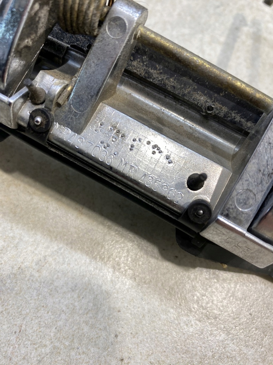 handle exterior right rear part PAJERO PININ MR435962