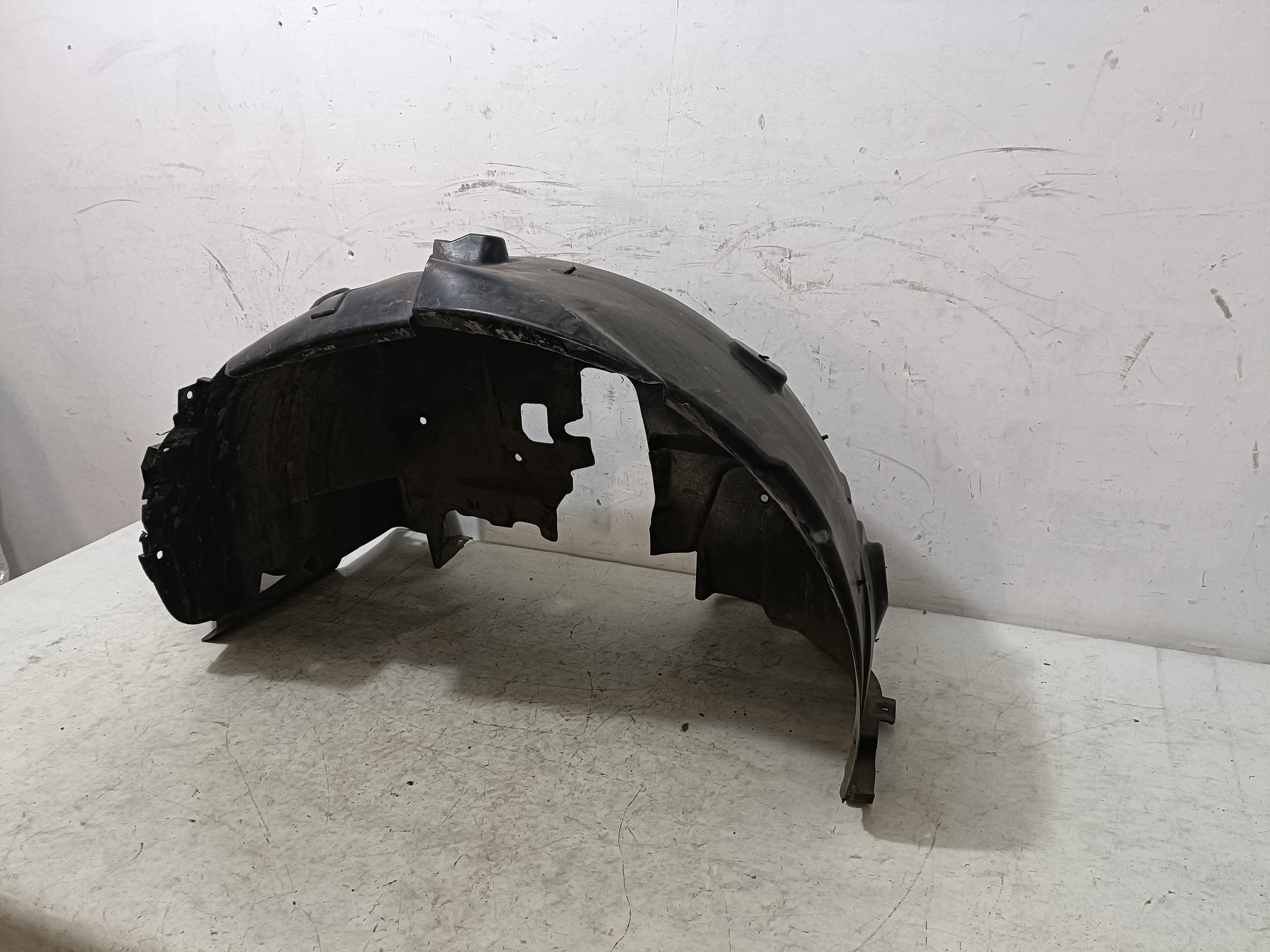 MERCEDES SPRINTER W907 mudguard left front A9076845505