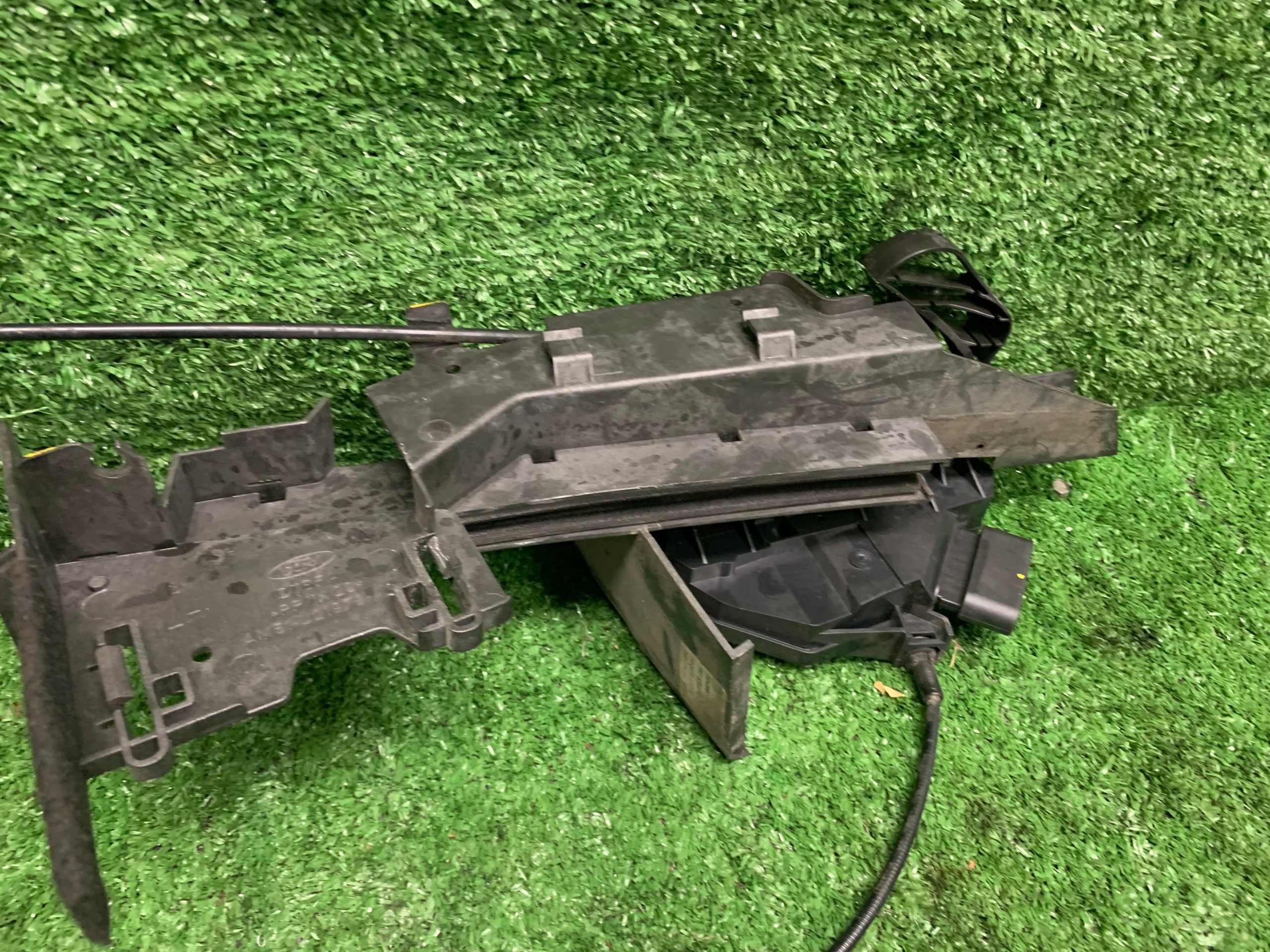 FORD C-MAX MK3 lock door left front AM5A-U21813-AE