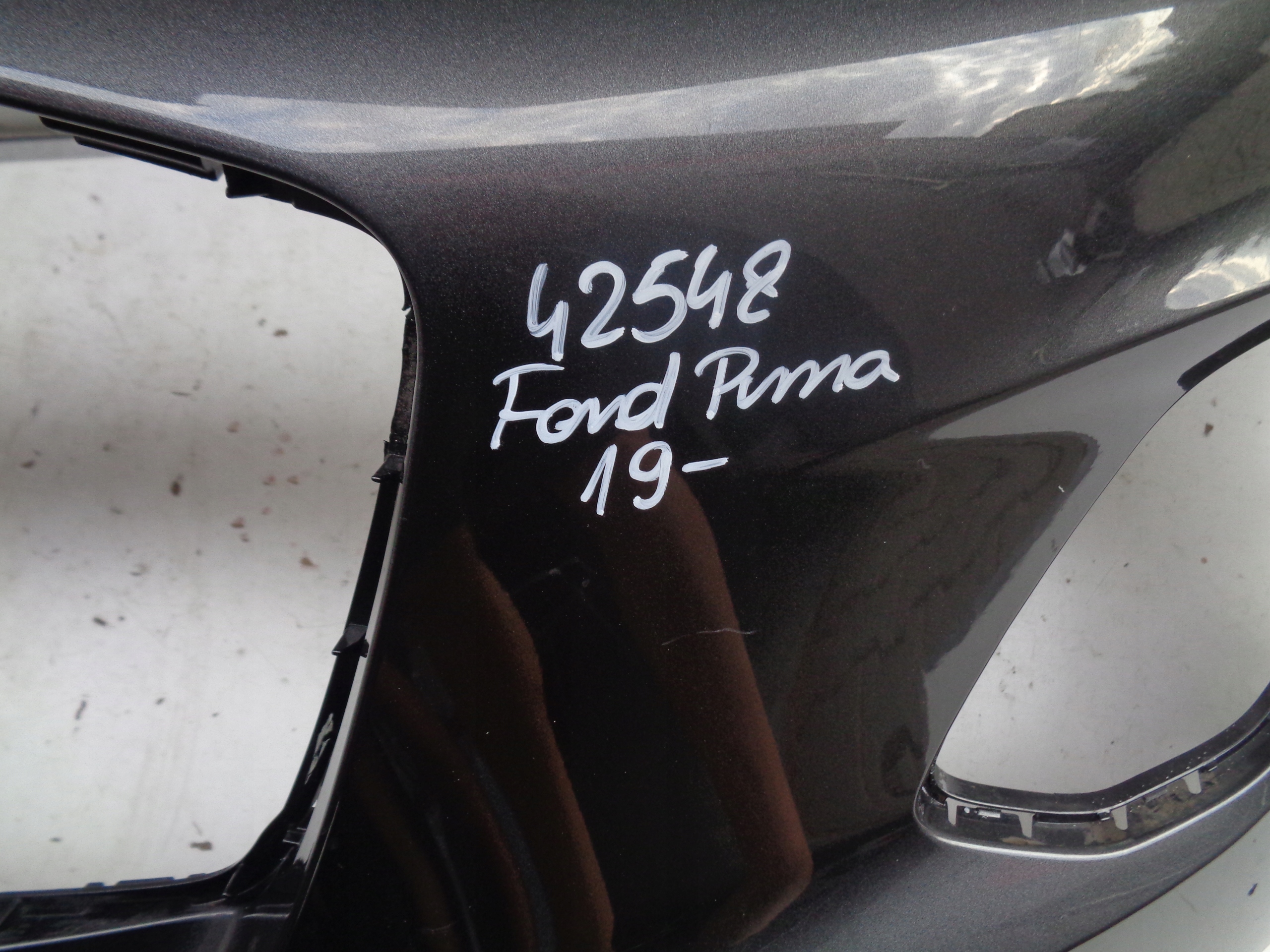 Frontstoßstange FORD PUMA 19- NR 42548
