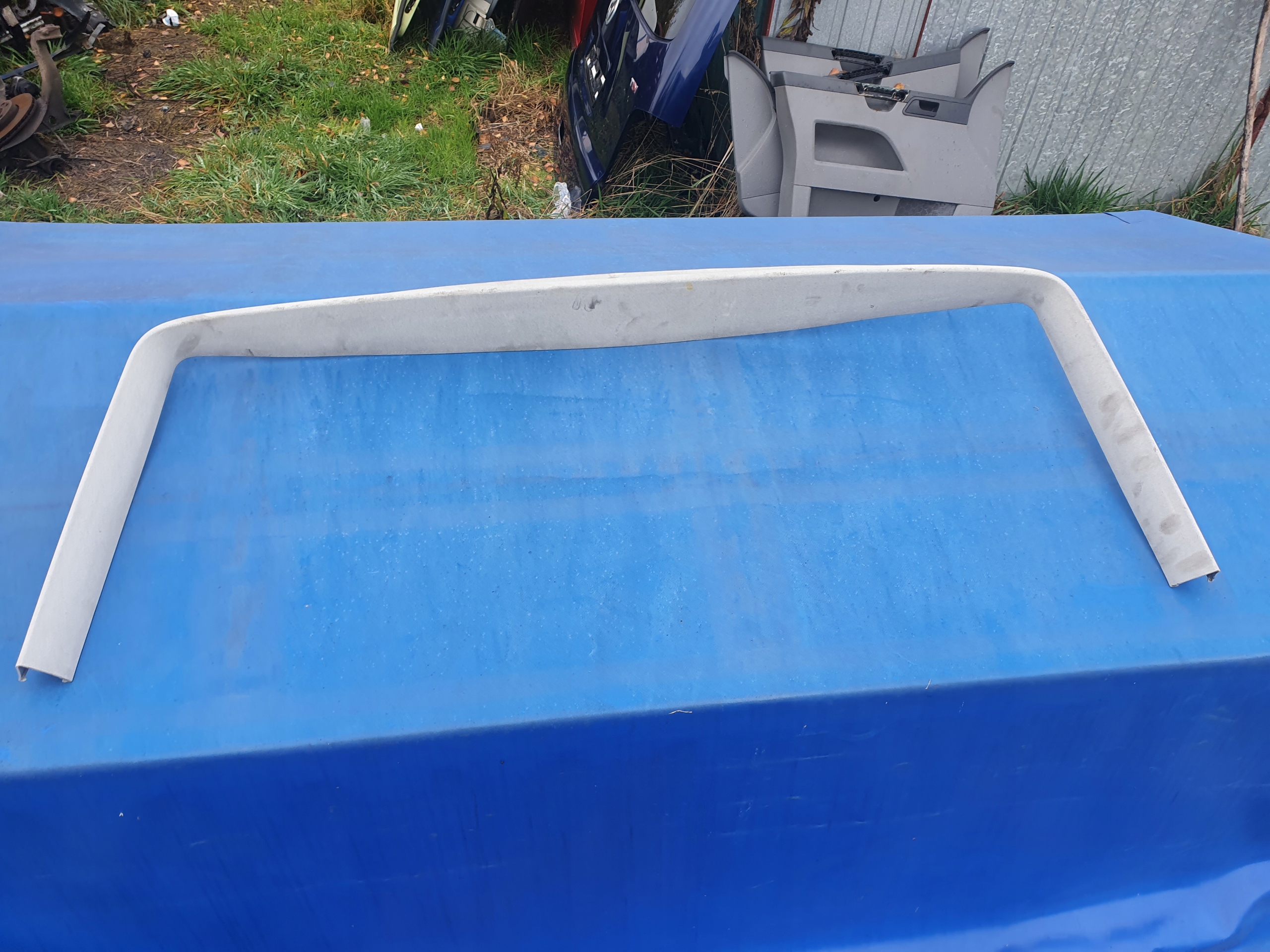 Рамка кришки багажника VW T5 Multivan