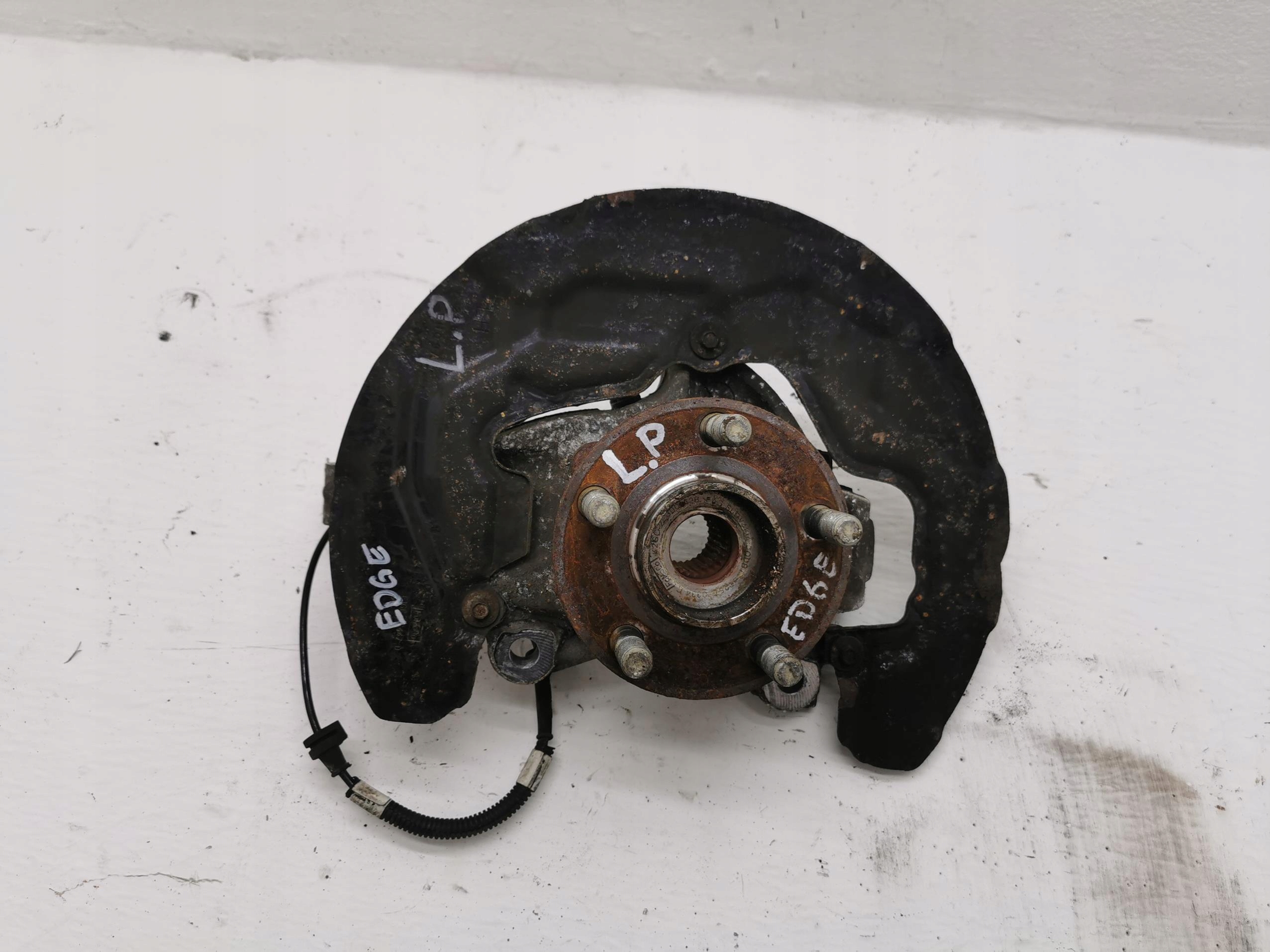 поворотный кулак FORD Edge II 2.0