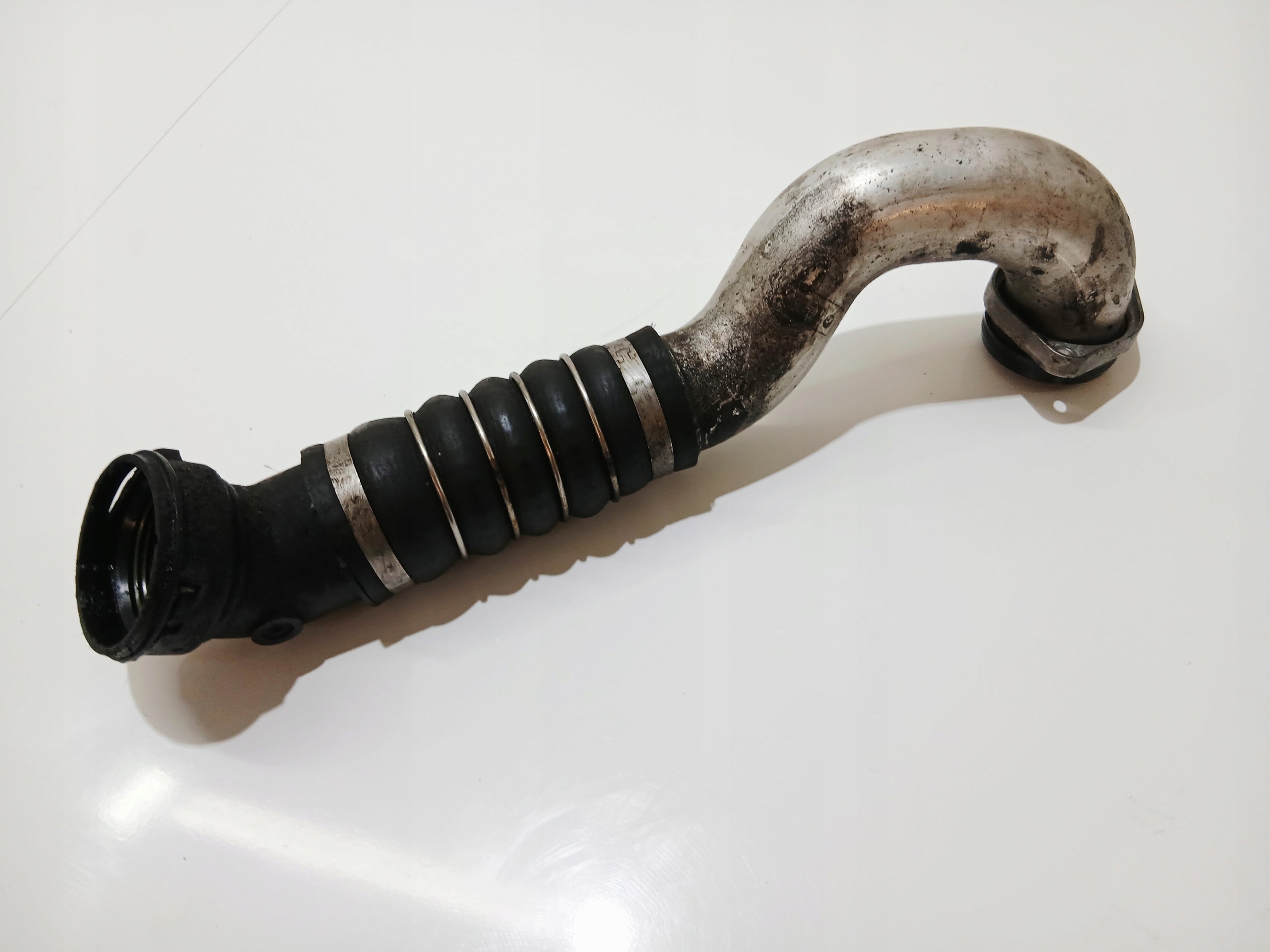 vedení hadice intercoolera BMW E60 E61 306D3 7808414 (0000636)