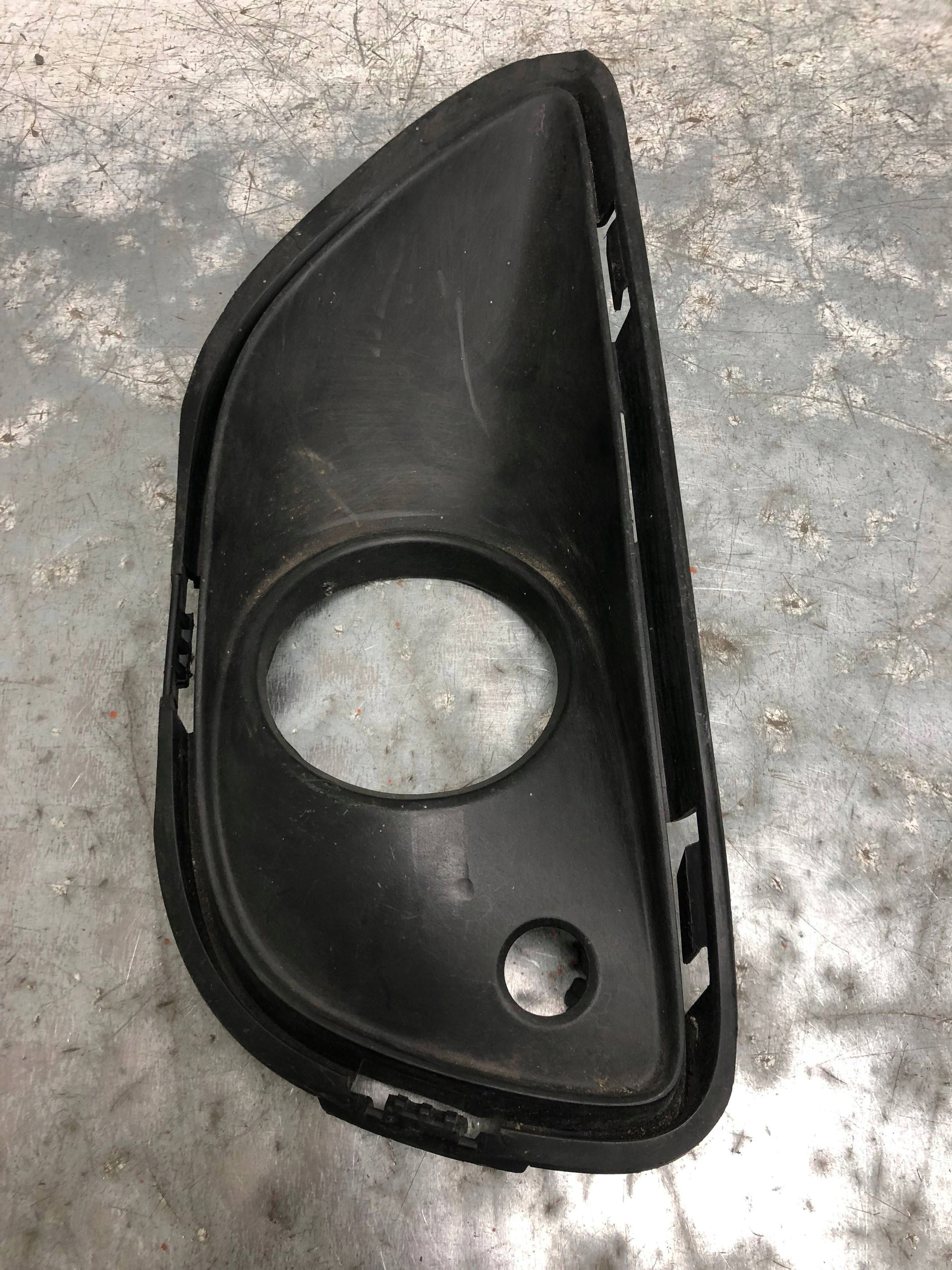 grid fog lights left front PORSCHE CAYENNE 7P5807823