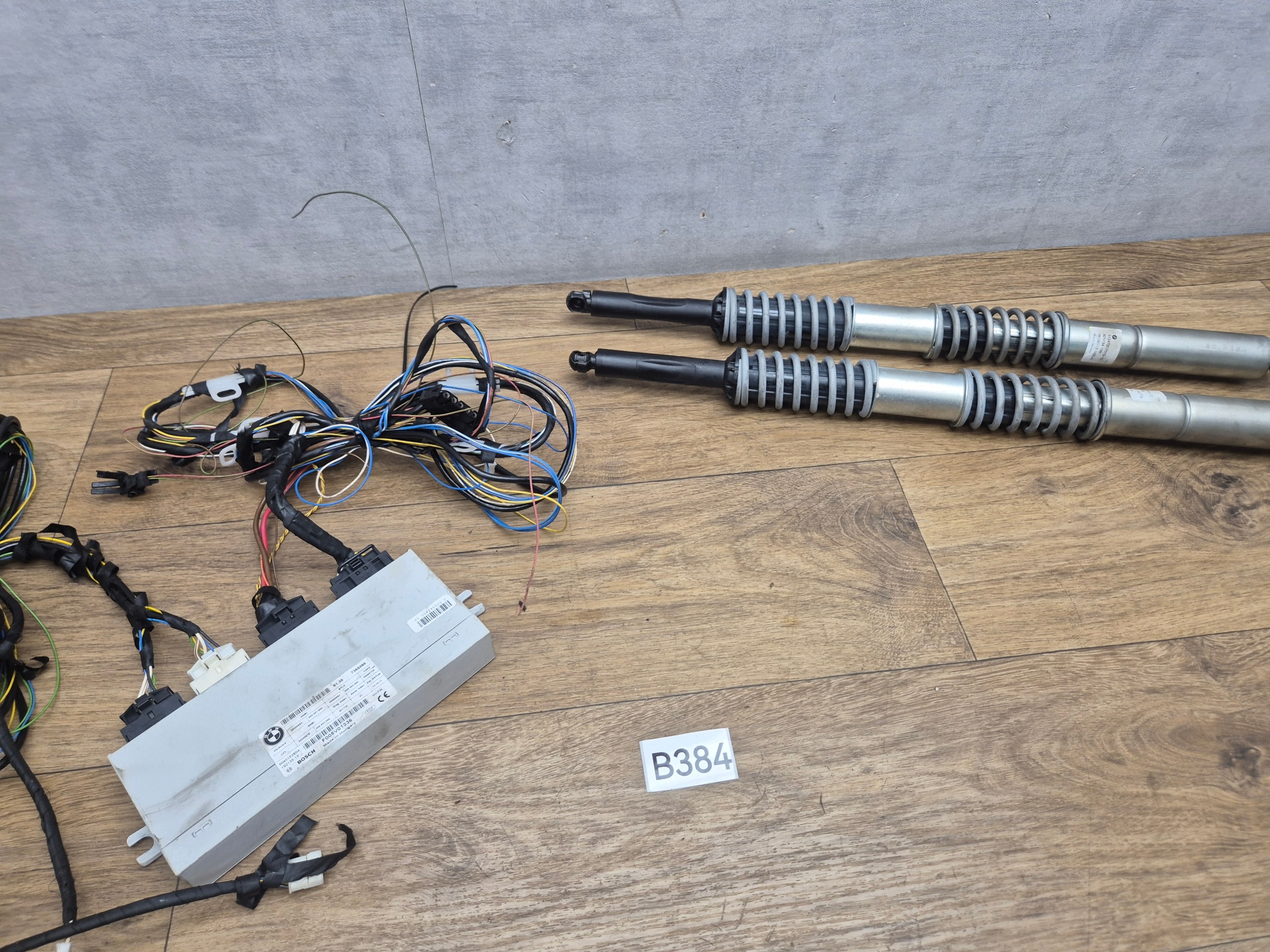 BMW 5 F11 running board bonnet electrical SILOWNIKI control unit bundle KOMPLET