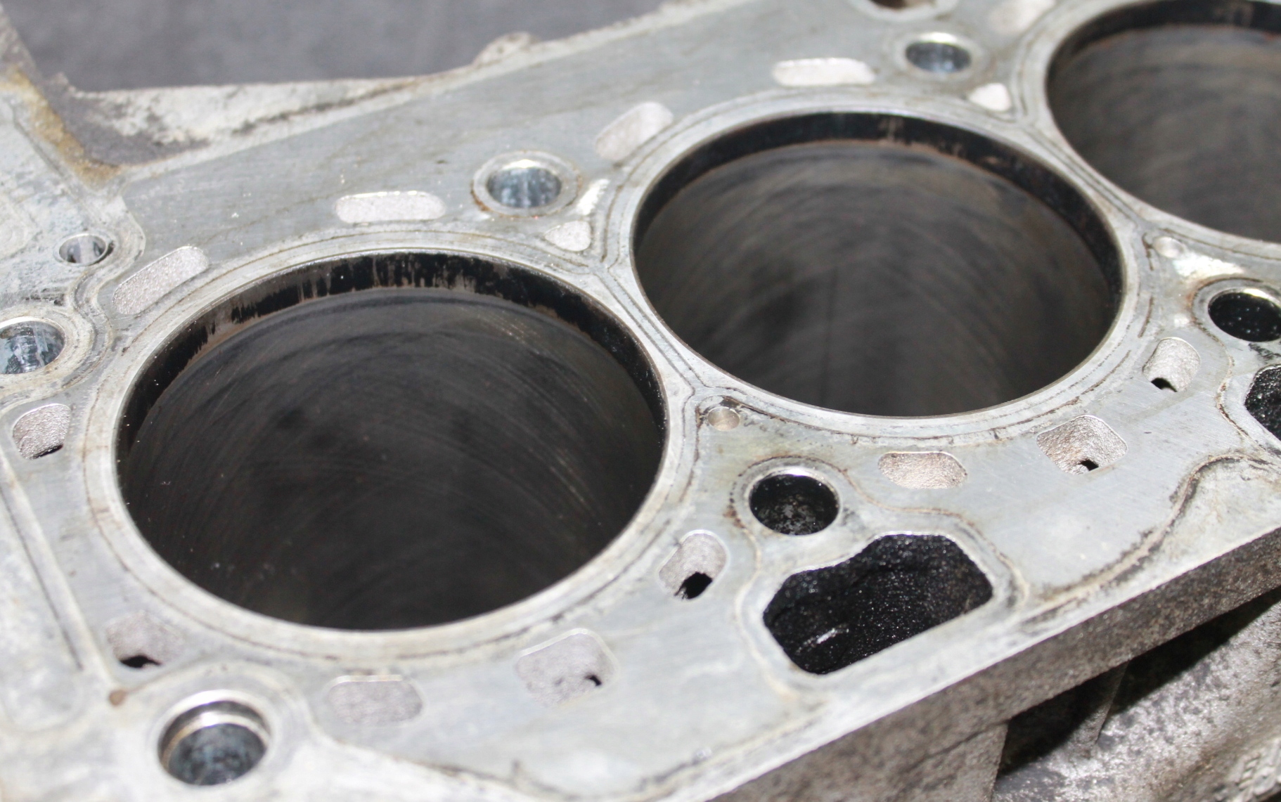 BMW E81 E87 E90 E60 X3 E83 - 1.8D 2.0D 177KM N47D20C BLOK Moteur 7811138