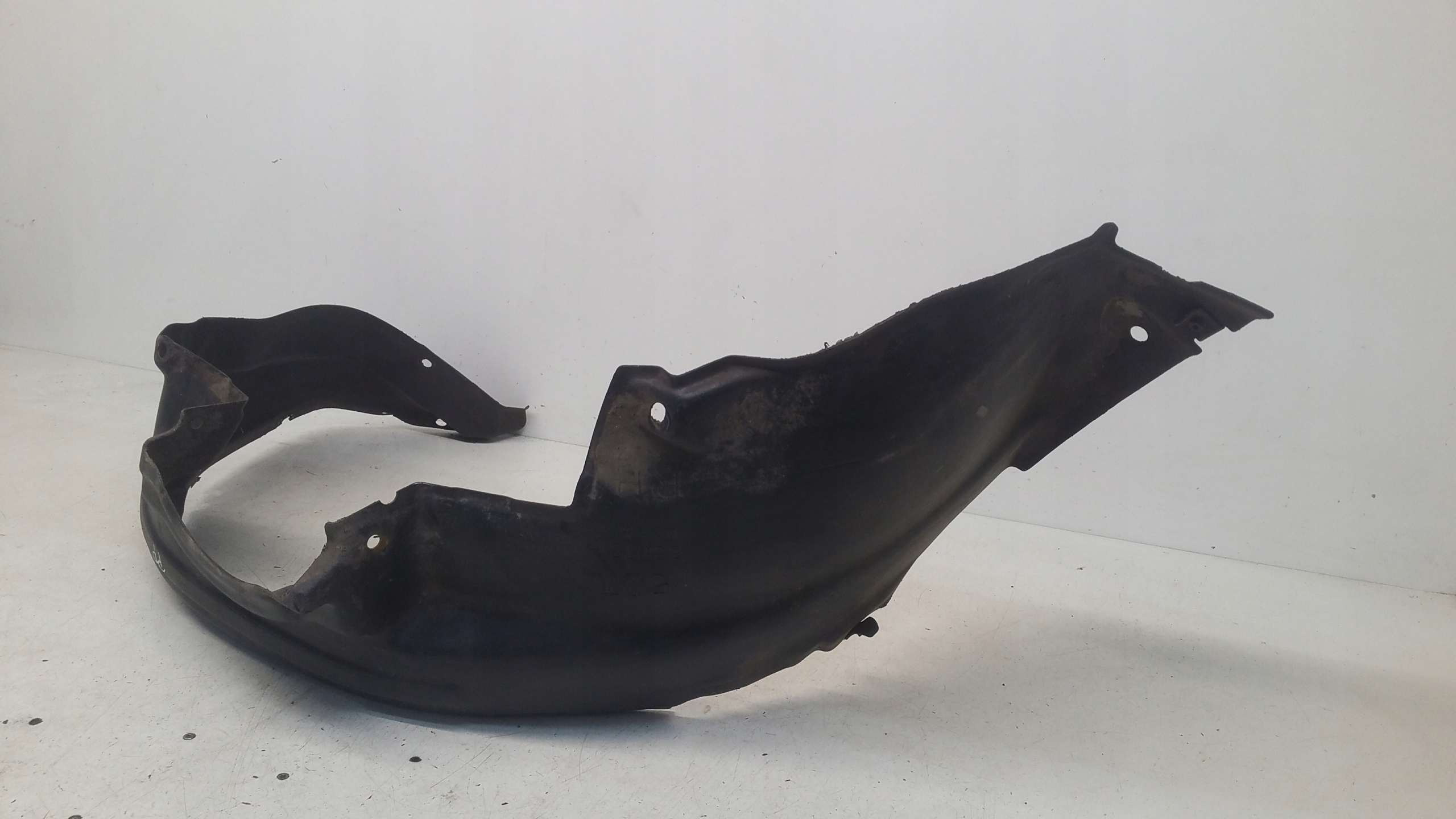 mudguard right front 5387542010 Toyota RAV4