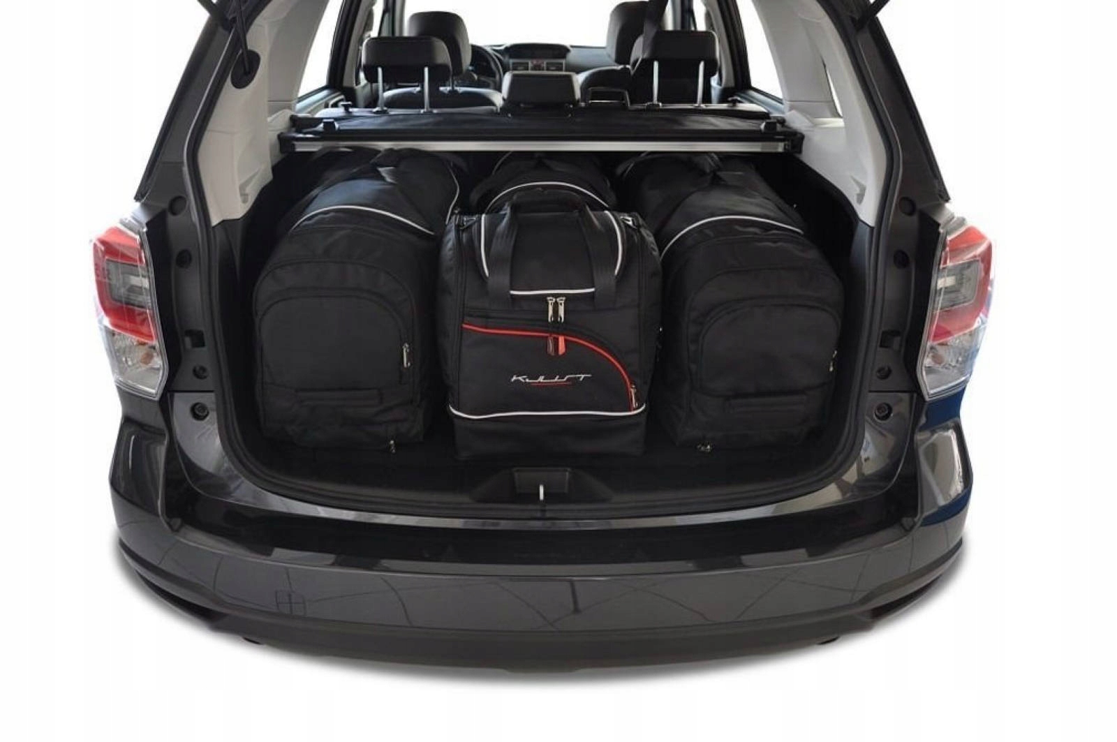 J&j Automotive Sada 4ks cestovných tašiek Sport pre Subaru Forester 2012-2