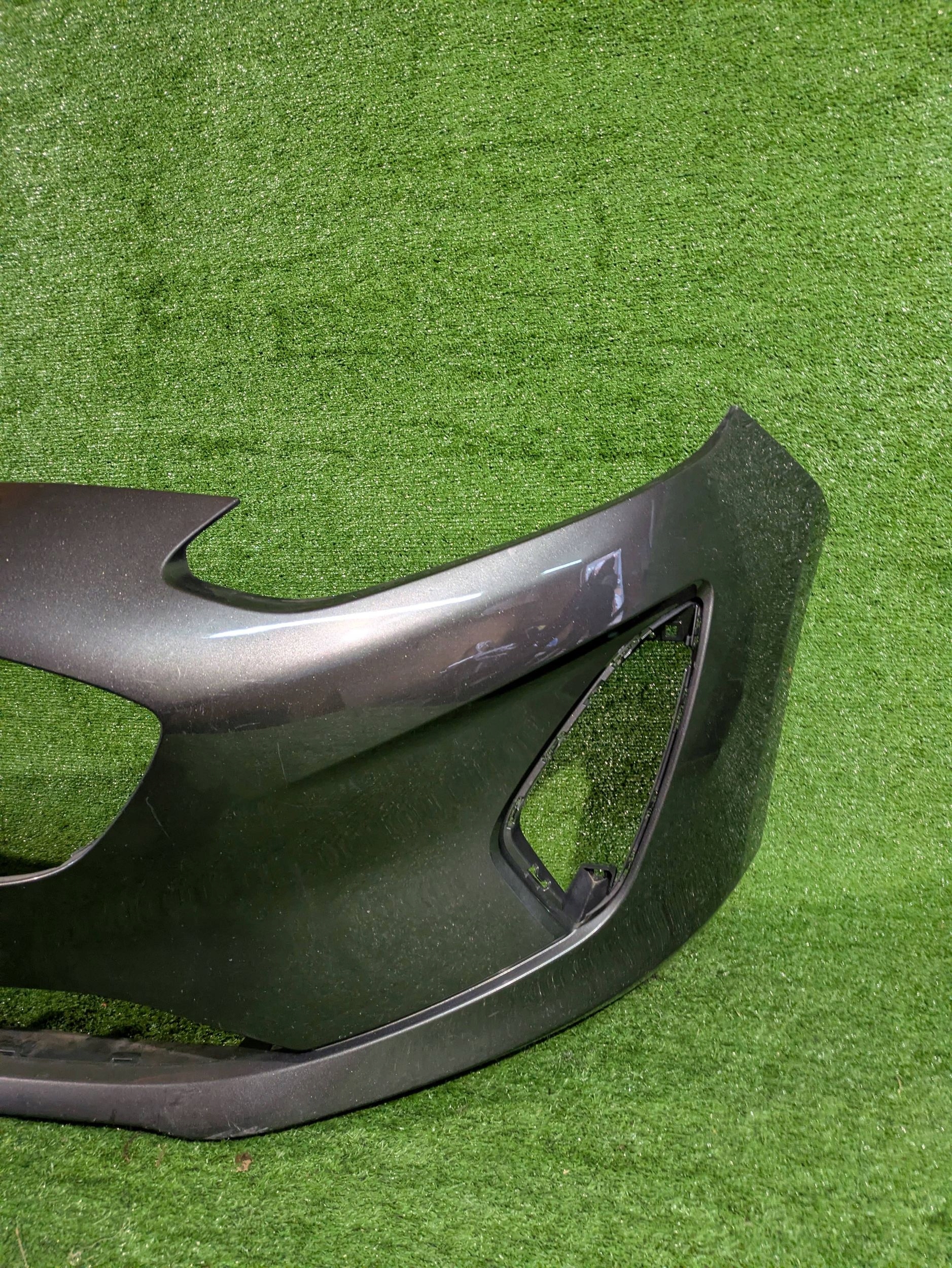 front bumper front FORD FIESTA MK8 NR.7695