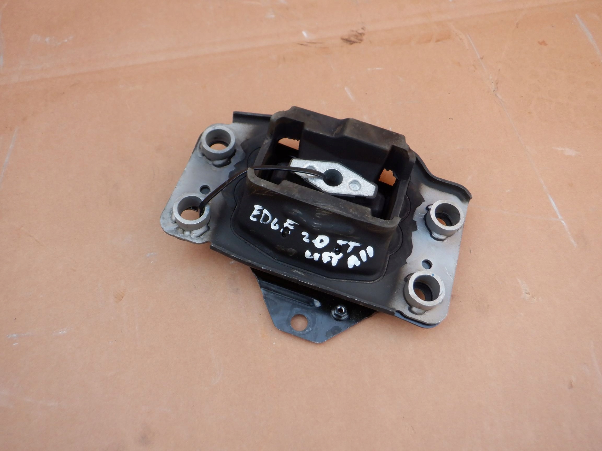 Подушка коробки FORD EDGE LIFT 2.0 ECOBLUE AUTOMA