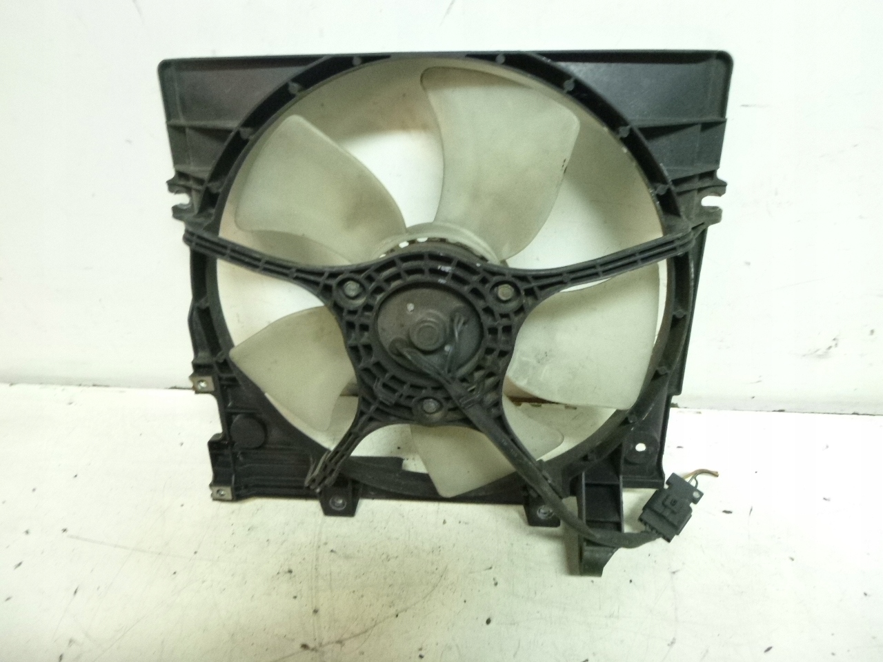 ventilátor chladiče Subaru Legacy II 2.0 1998r.