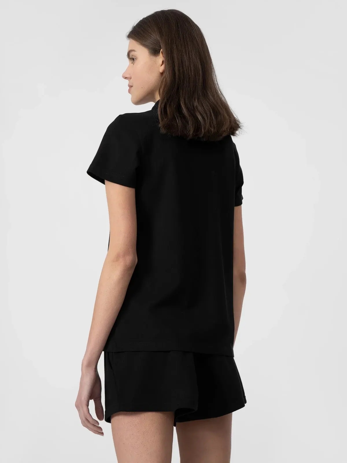 KOSZULKA DAMSKA 4F POLO T-SHIRT POLÓWKA BAWEŁNIANA ODDYCHAJĄCA SS24F132 Wzór dominujący bez wzoru