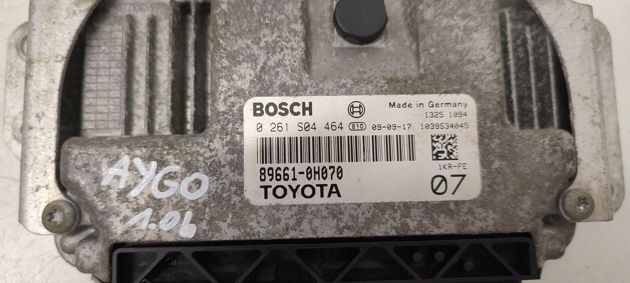 control unit computer of the engine Toyota Aygo 1,0 3D