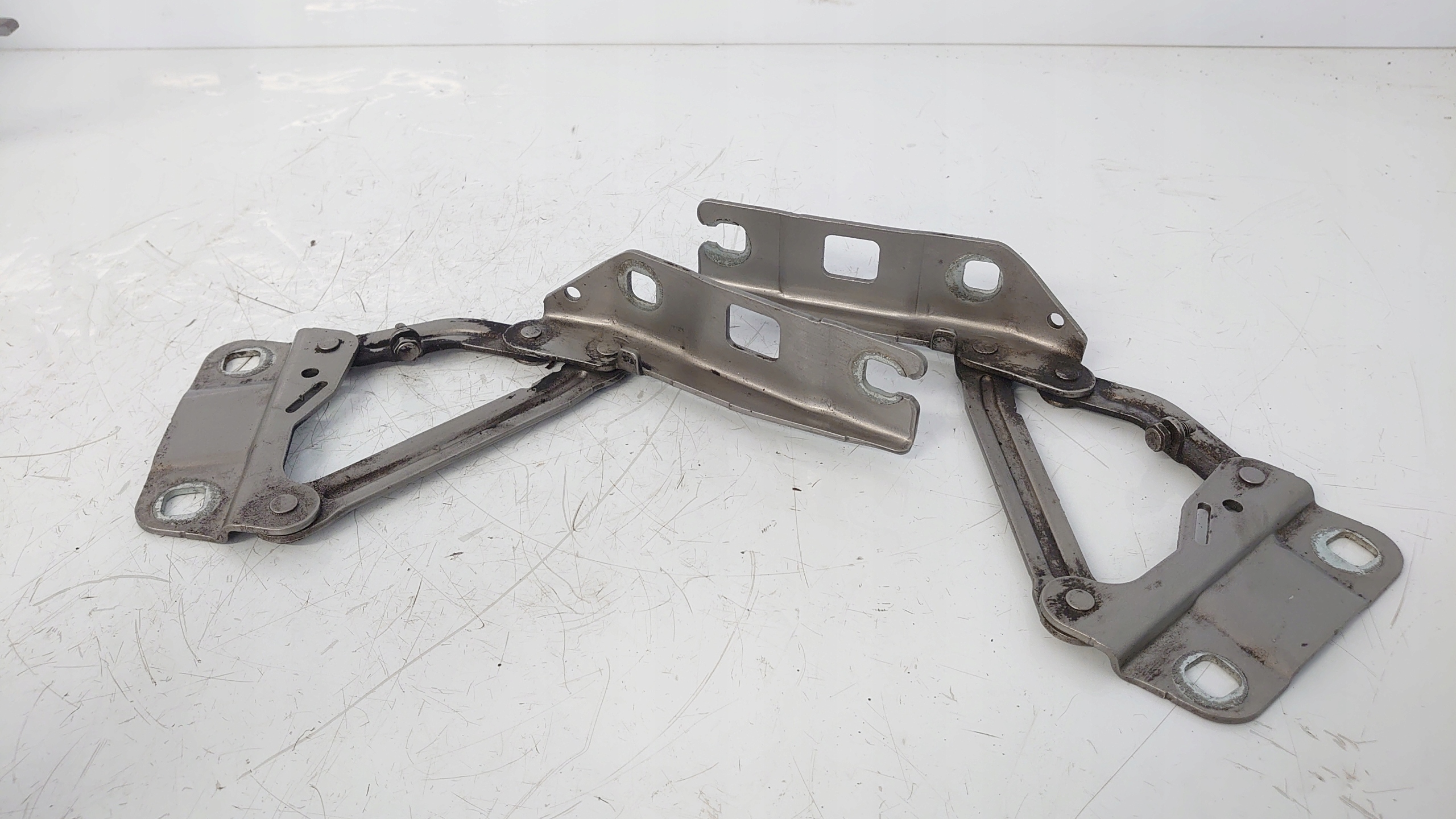 MERCEDES W164 ML hinges C723 bonnets A2518800128