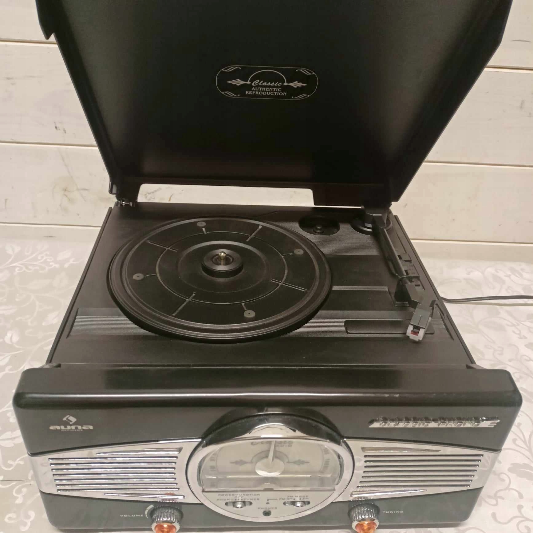 GRAMOFON Auna MG-TT-82B czarny Napęd brak informacji