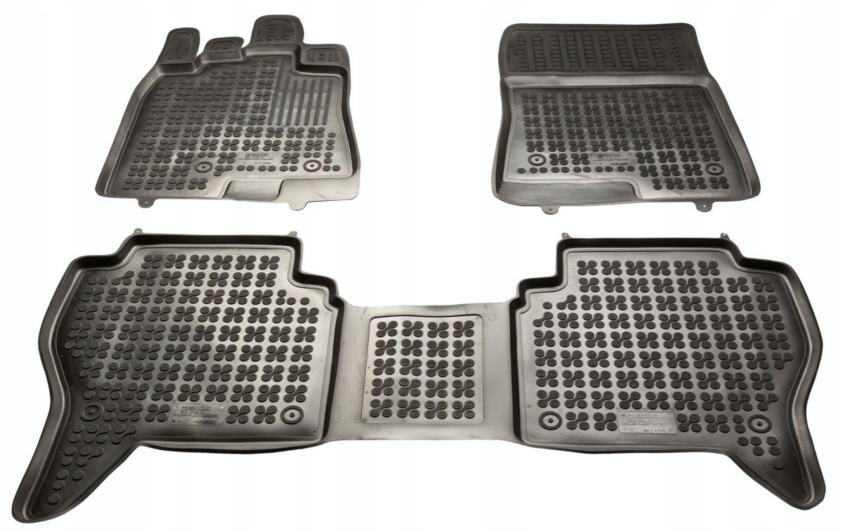 Gumové autokoberce Mitsubishi Pajero IV, 2006- ,