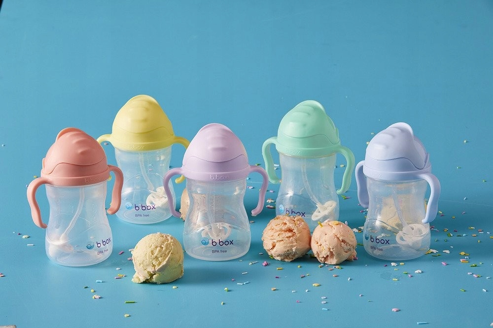 B.Box Bidon ze słomką 240ml Bubblegum Kolor dodatkowy niebieski