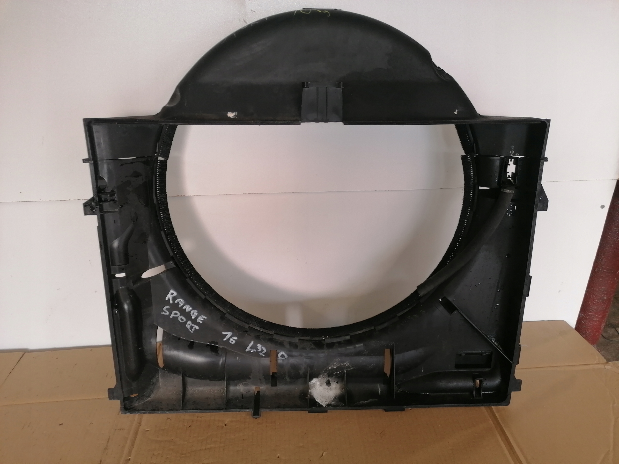 3.6TD - Корпус вентилятора Range Rover SPORT L320 3.6 TD