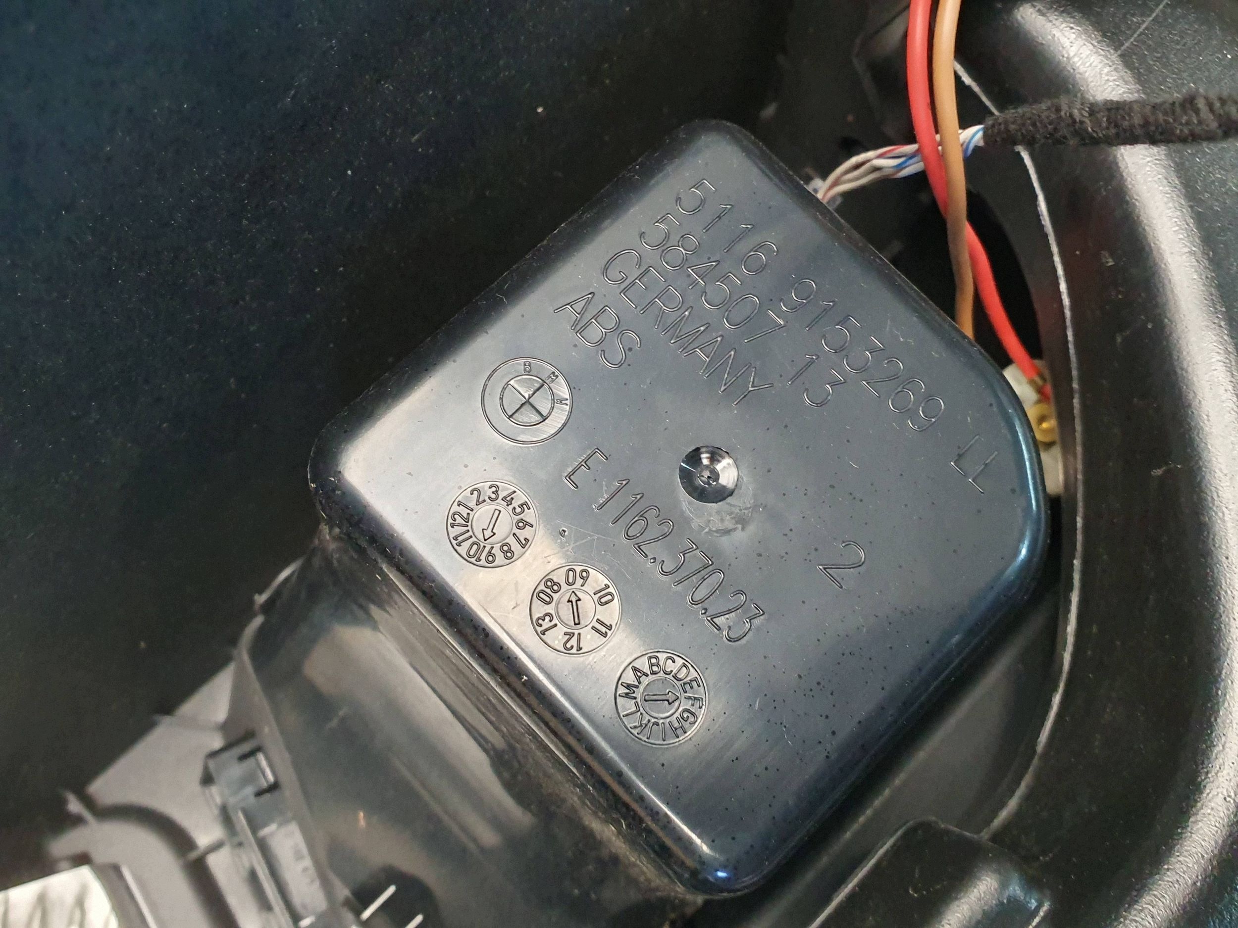 tunel srednji naslon za ruku EUROPA 9170915 BMW E91 E90 E92 E93