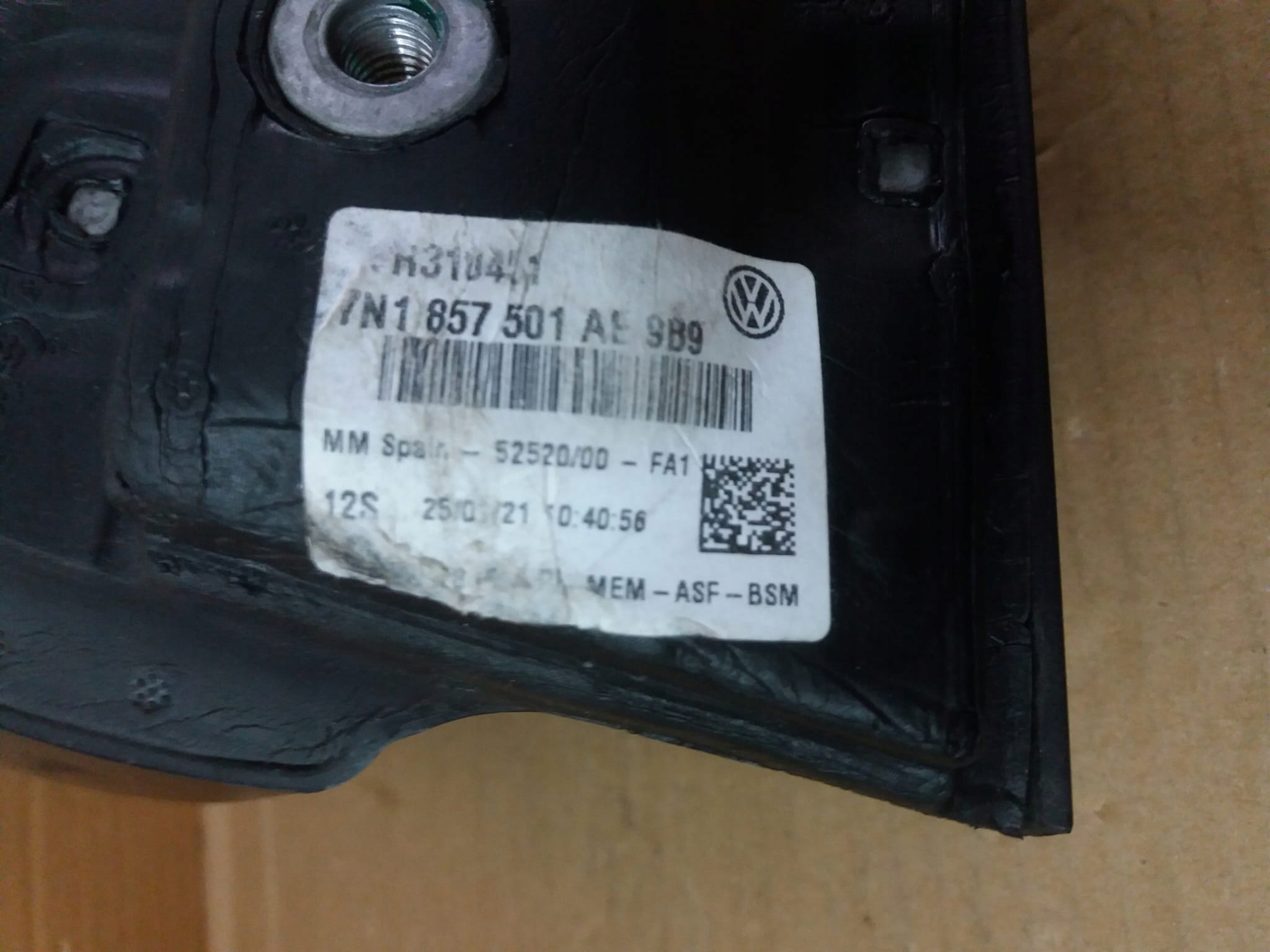 VW SHARAN SEAT ALHAMBRA LEWE ASYSTENT (13+2) 15PIN Jakość części (zgodnie z GVO) O - oryginał z logo producenta pojazdu (OE)