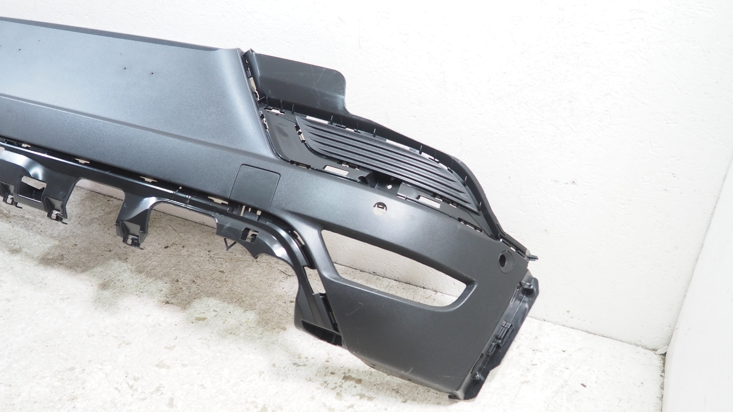 Renault Captur II spoiler accessori Paraurti posteriore 850B24059R