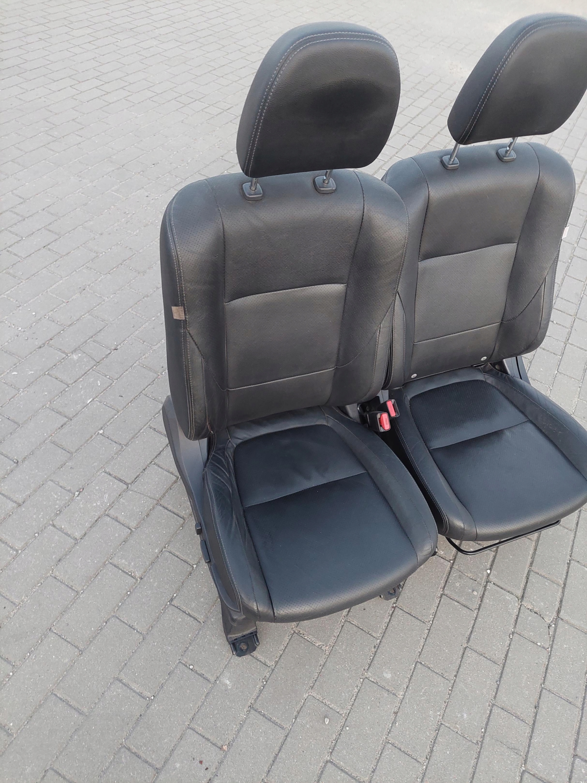 seat GRZANY front front right + airbag MITSUBISHI OUTLANDER 3 III