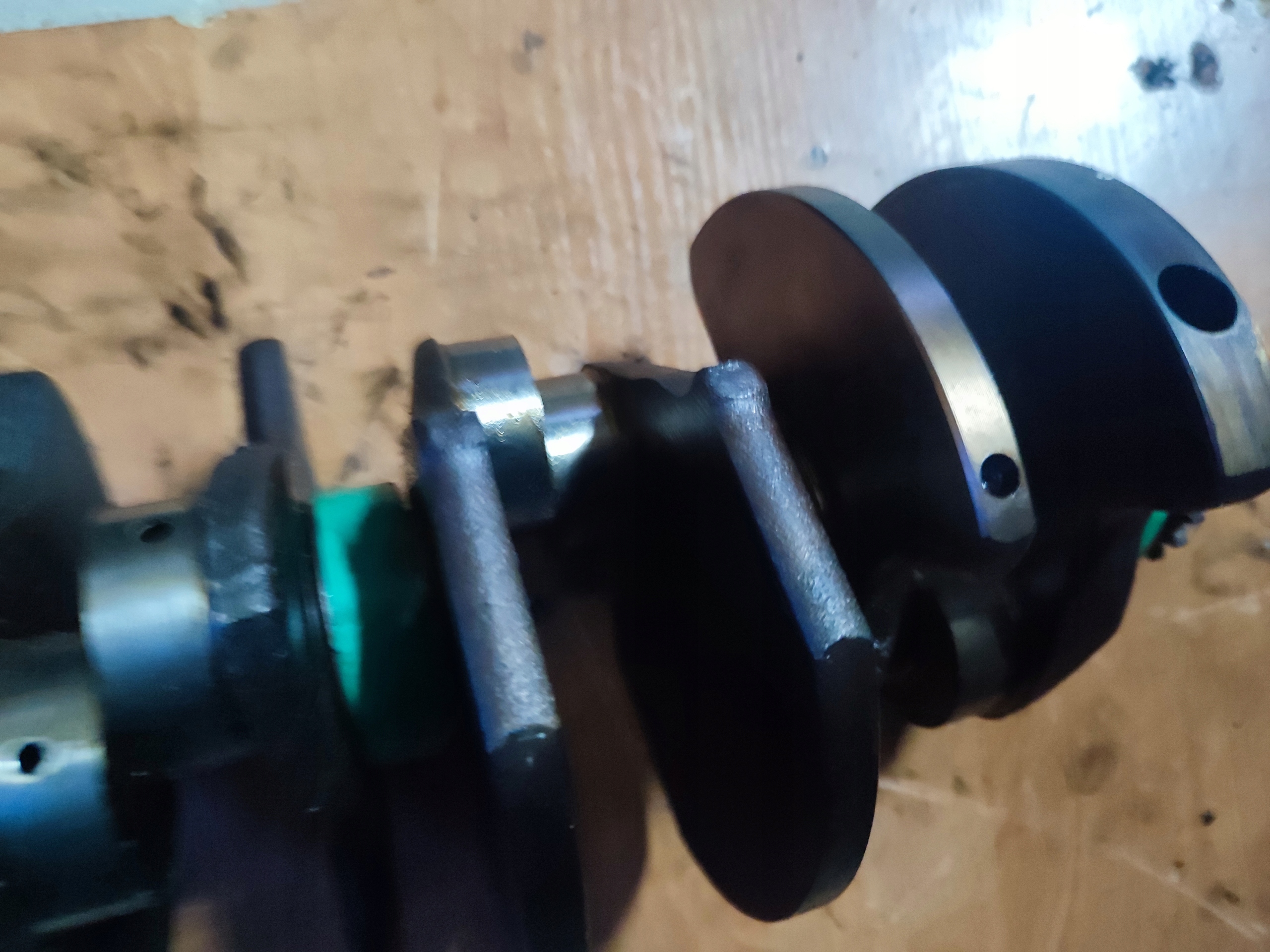 crank Z PANEWKAMI AUDI 2.4 078R