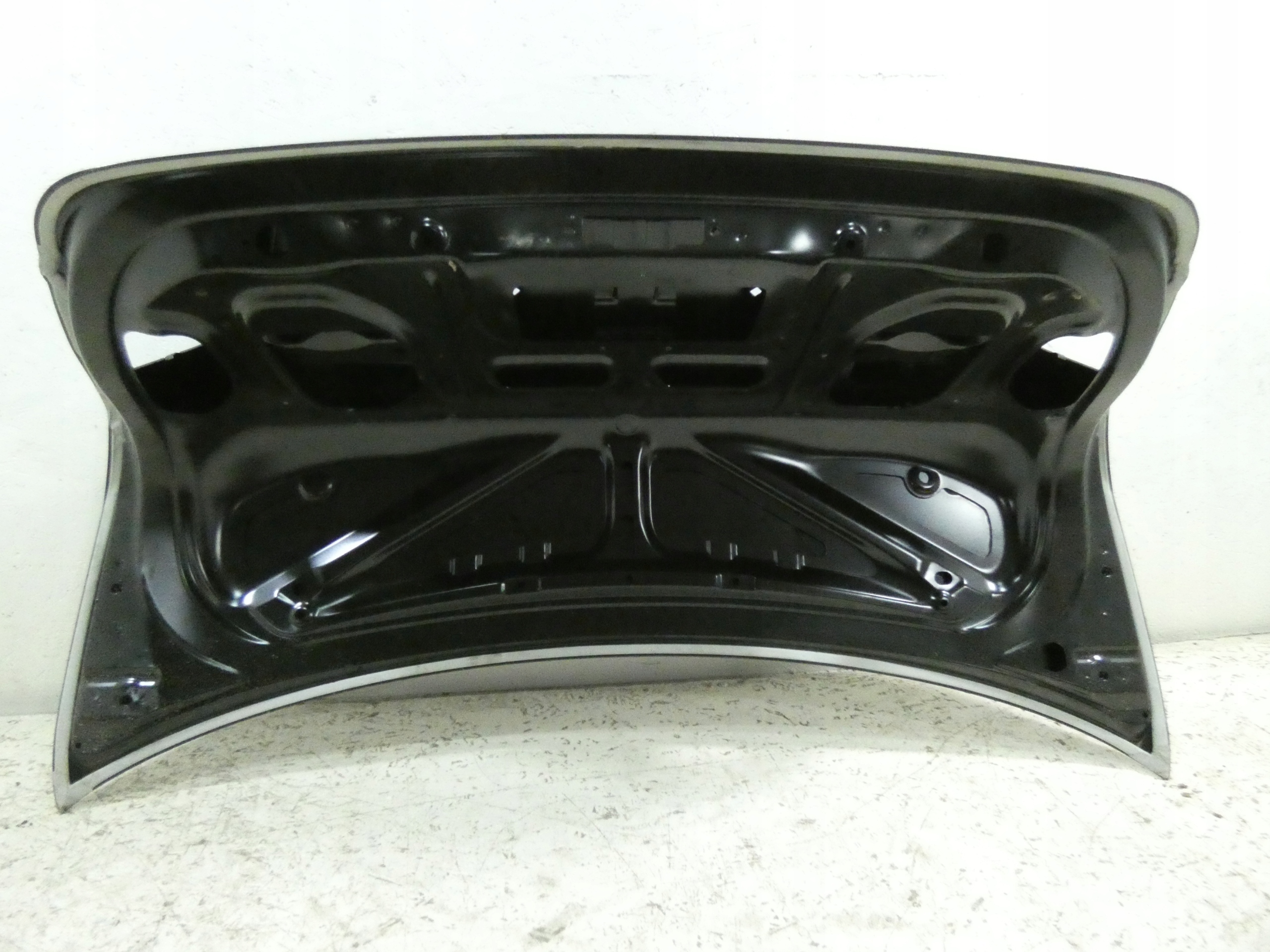 BMW 3 E90 sedan trunk door boot rear part original