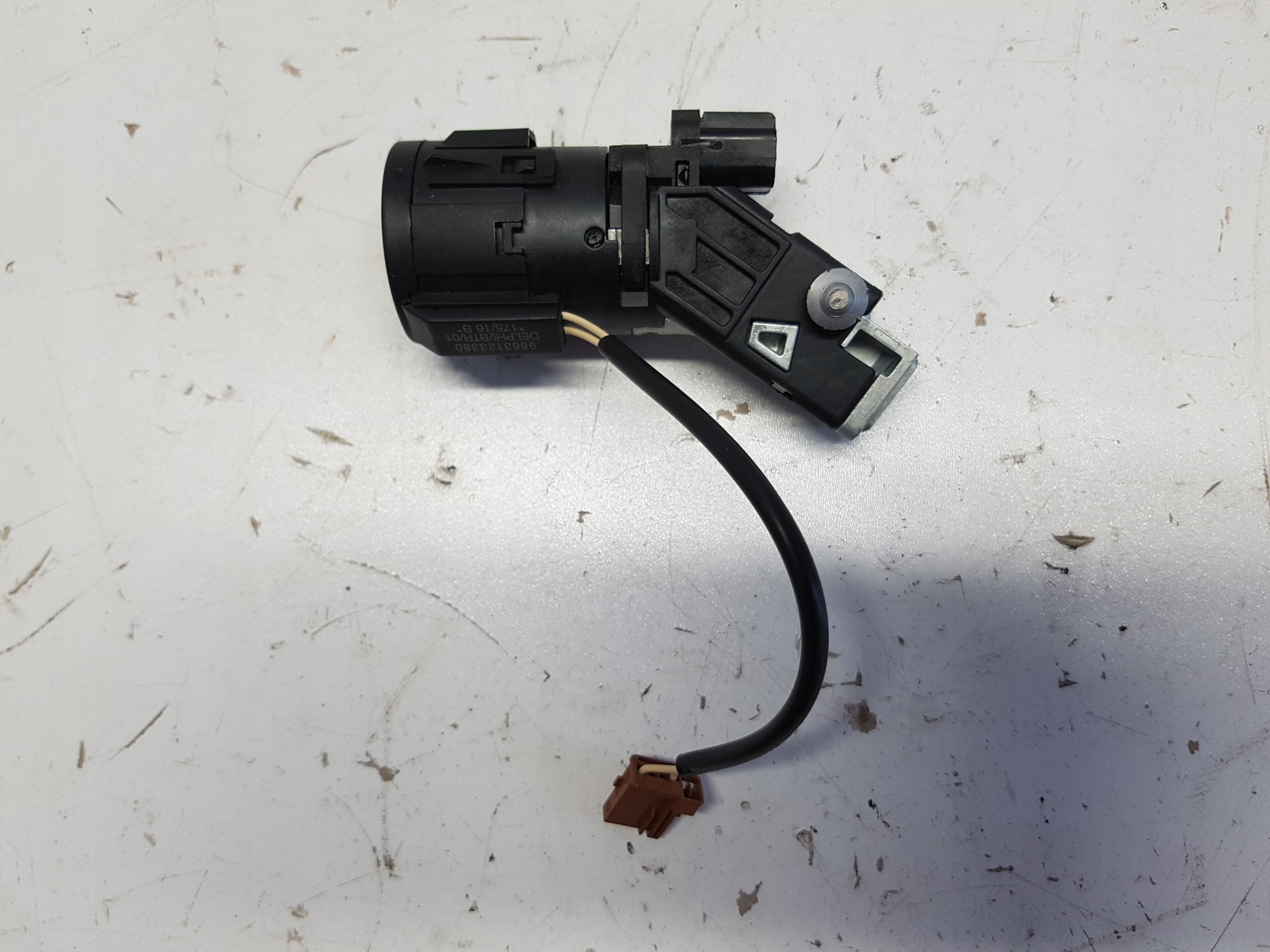 PEUGEOT 2008 LIFT ignition 9663123380