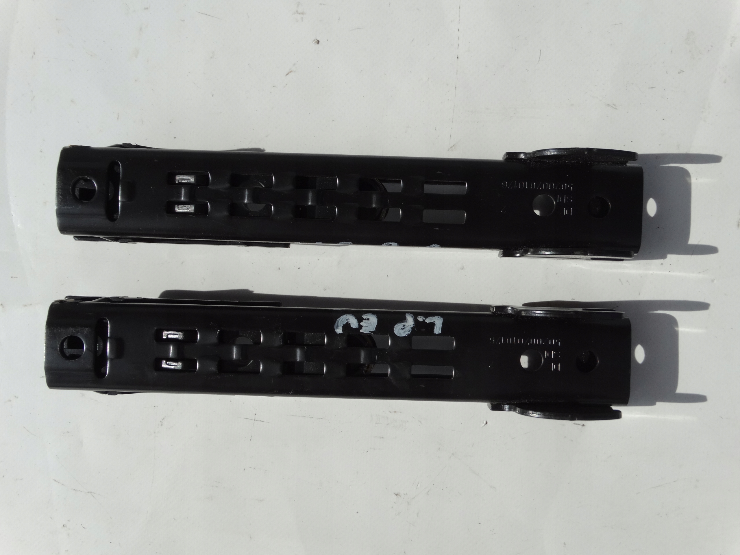 регулятор высоты ремня vw TIGUAN 502007010176