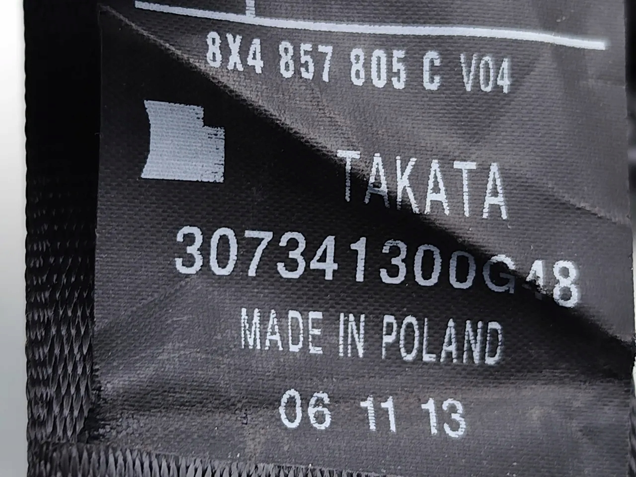 Audi A1 ремень безопасности зад 2014 хэтчбек