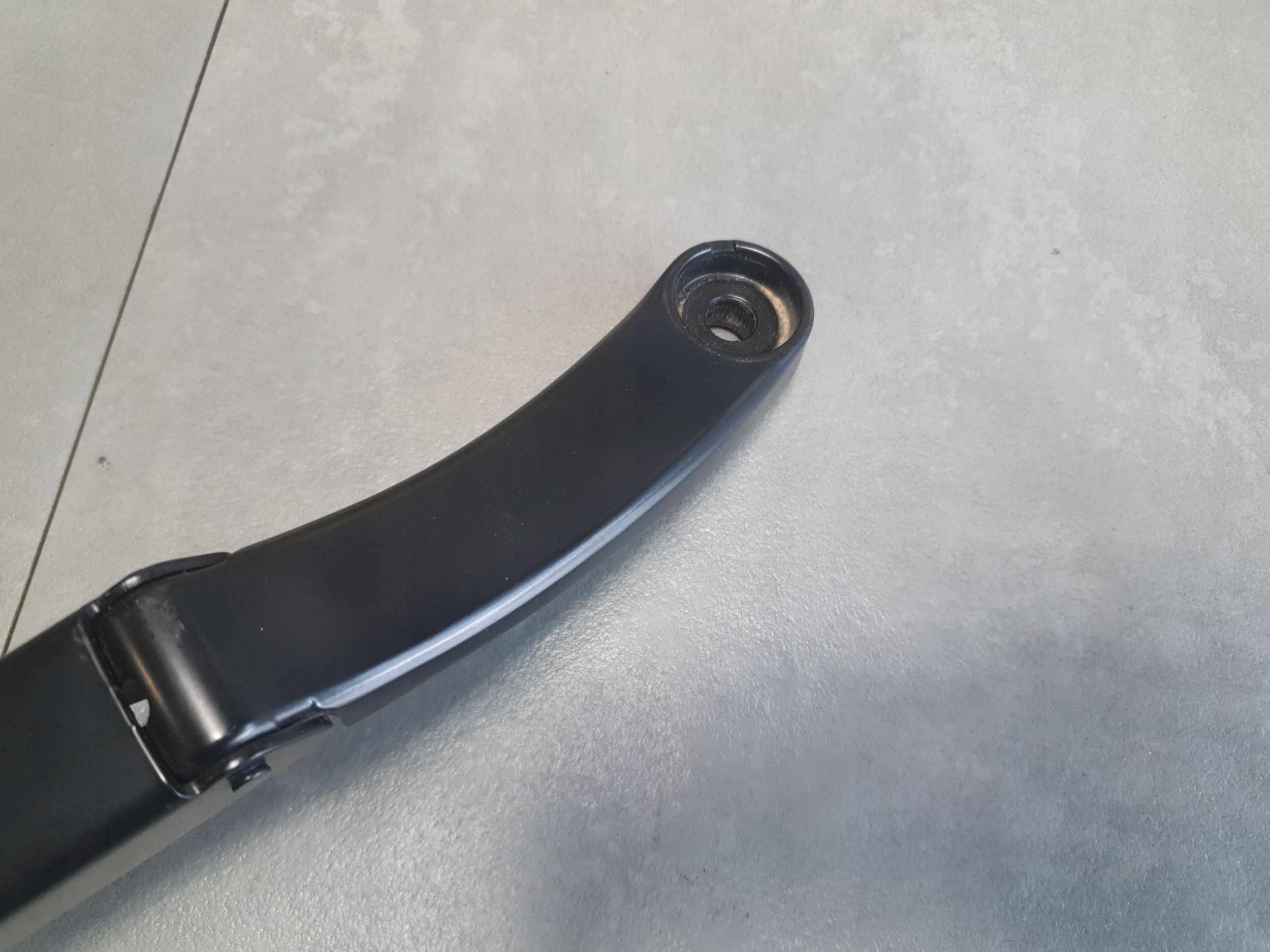Cupra Terramar wiper arm windows left 83H955407