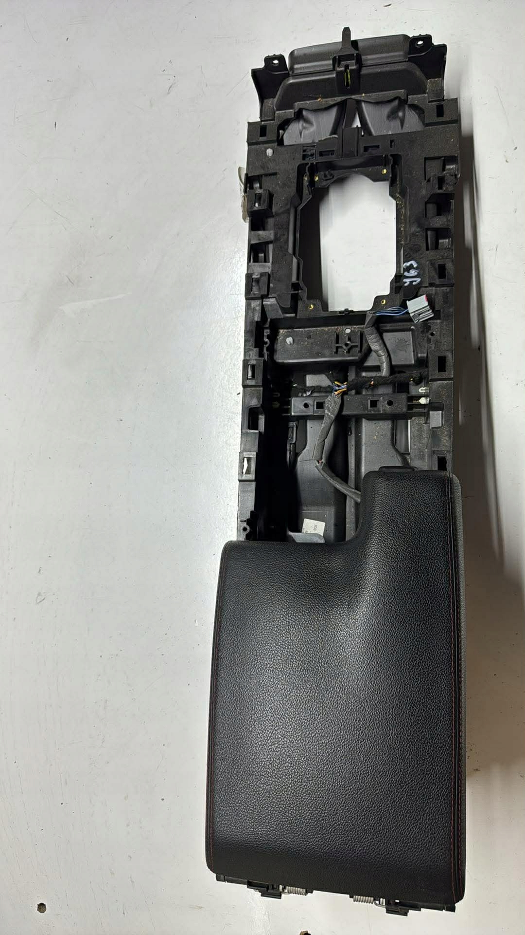 TUNEL CENTRALNY armrest leather JAGUAR XE X760 UK