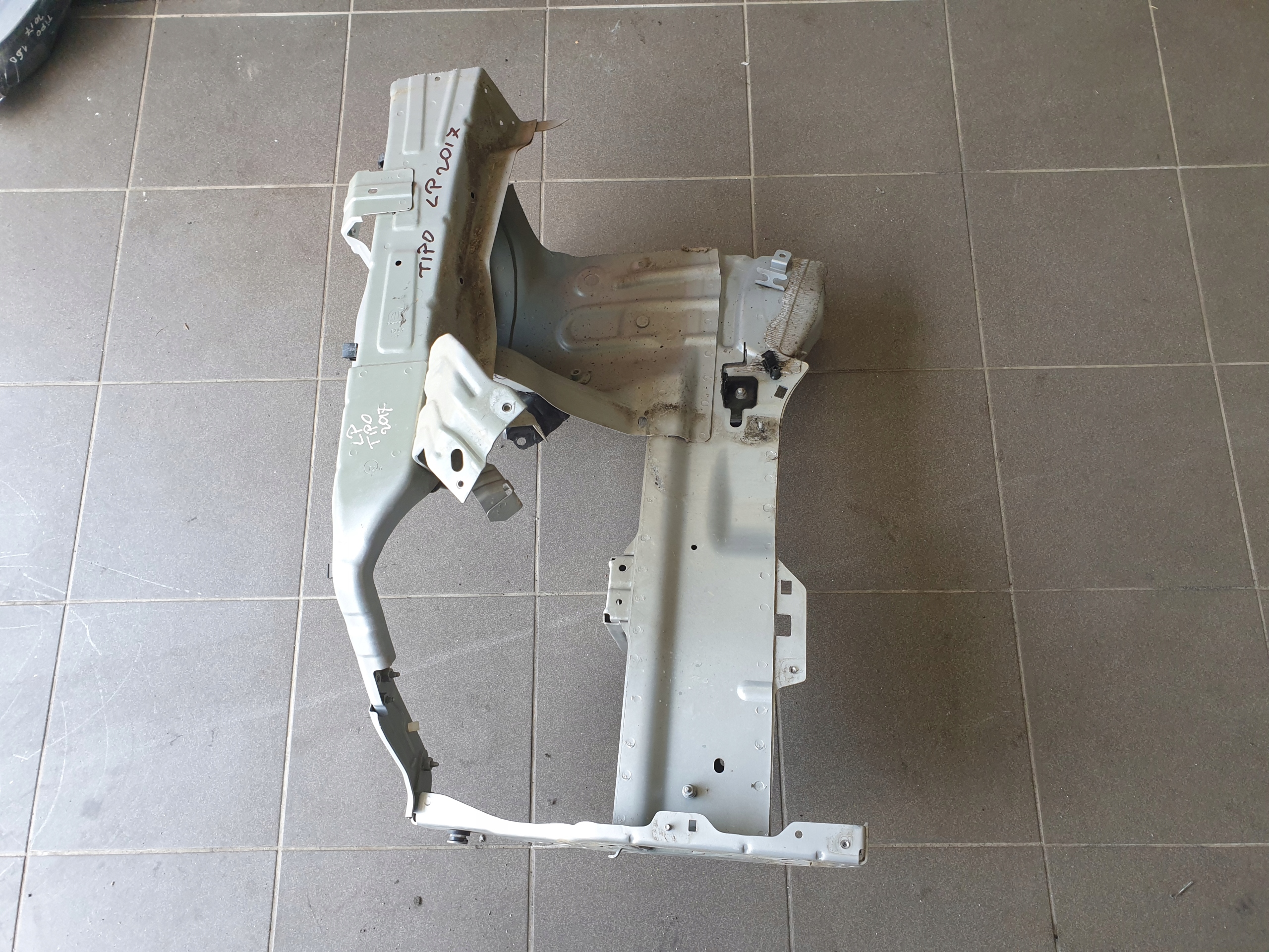 LONGHERONE quarto LONGHERONE FARTUCH FIAT TIPO 2015- 612/A