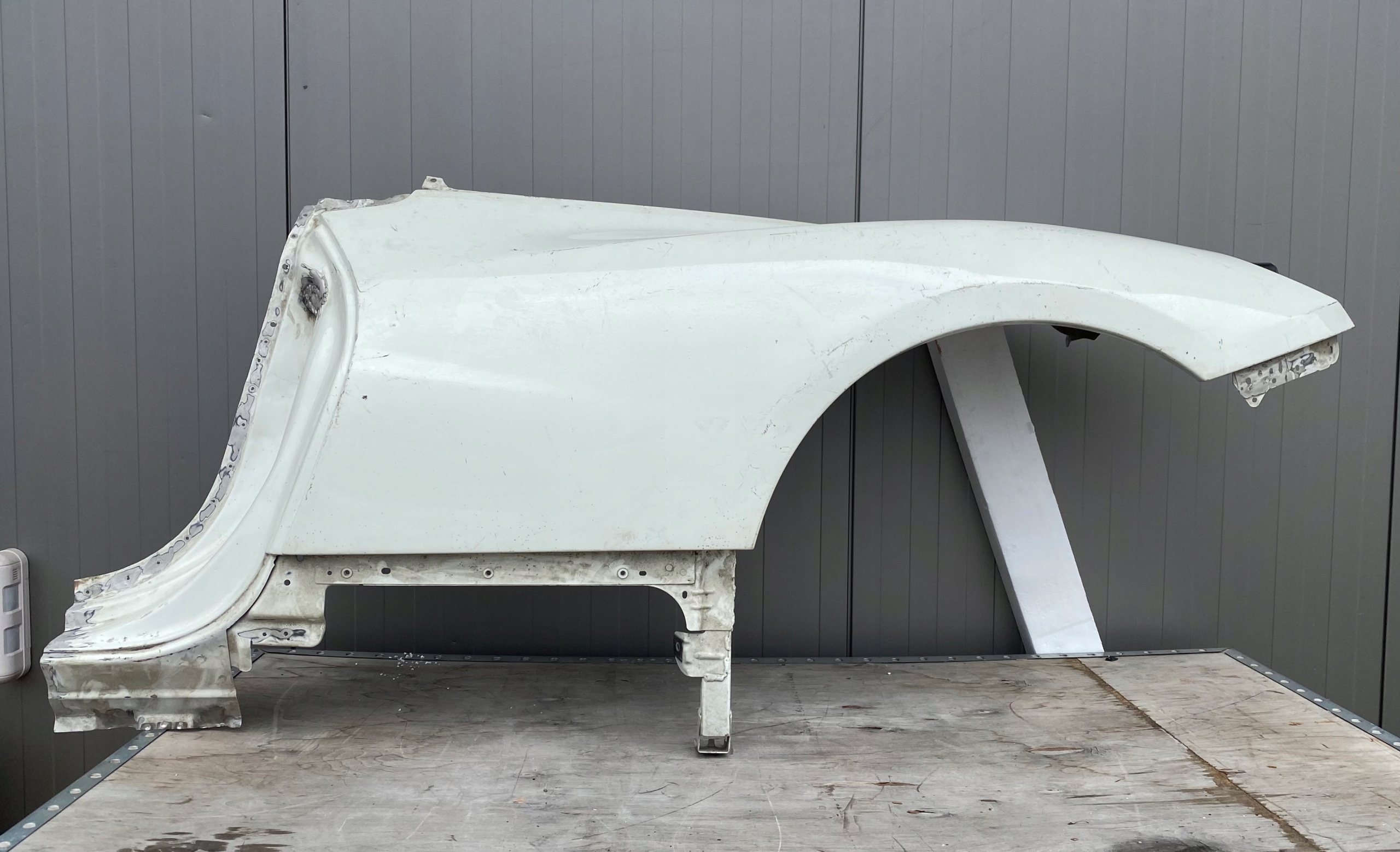 FERRARI 458 SPIDER rear left fender rear fender
