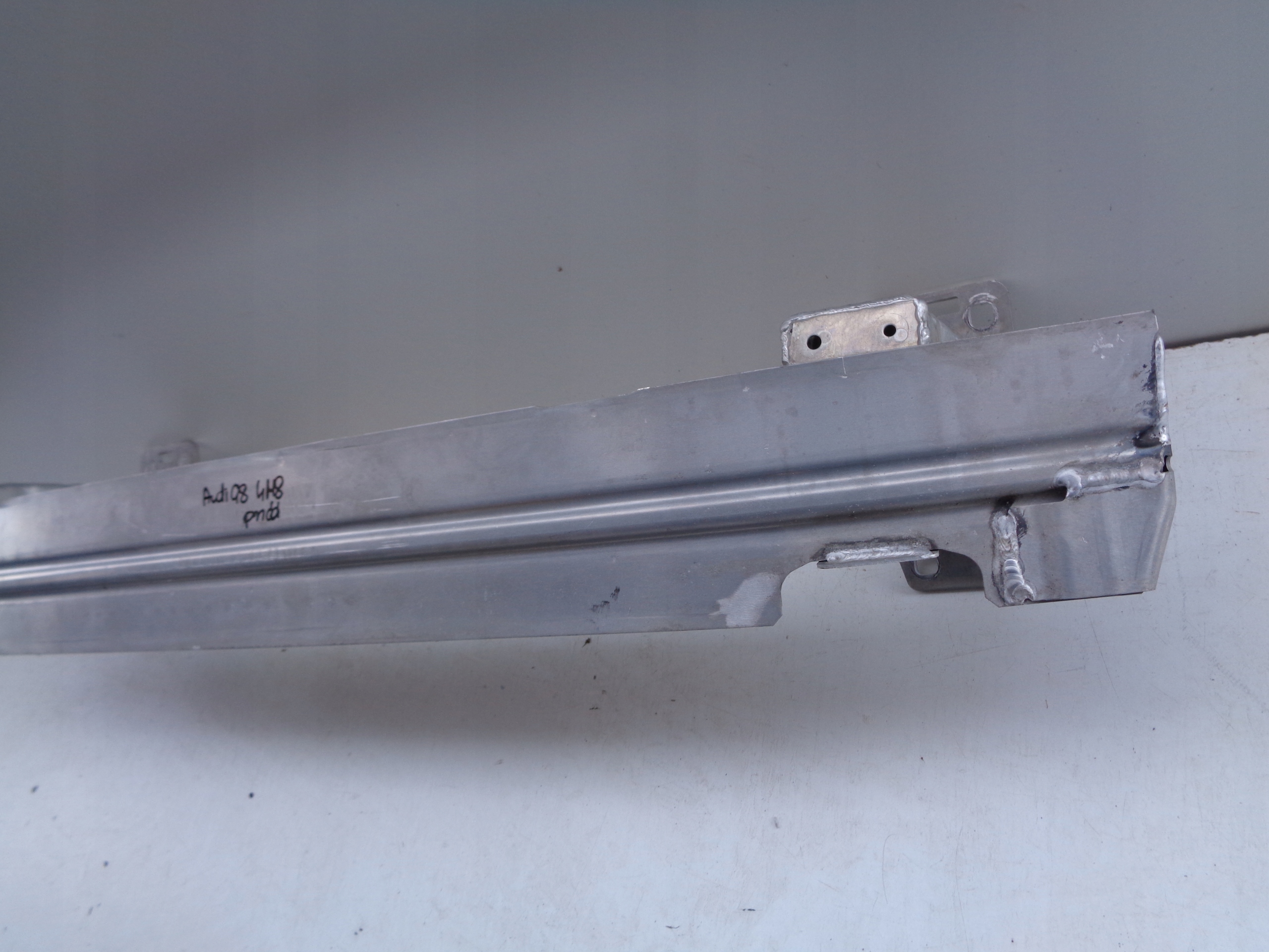 pillar bumper support front AUDI Q8 4M8