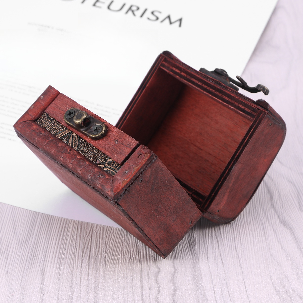 PREZENT DLA ZNAJOMEGO POJEMNIK NA ROZROŻNOŚCI Marka bez marki