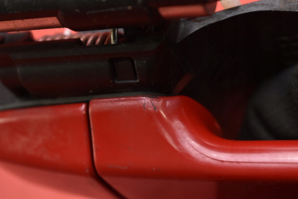 handle right front front red TOYOTA YARIS 3 III LIFT 14-17