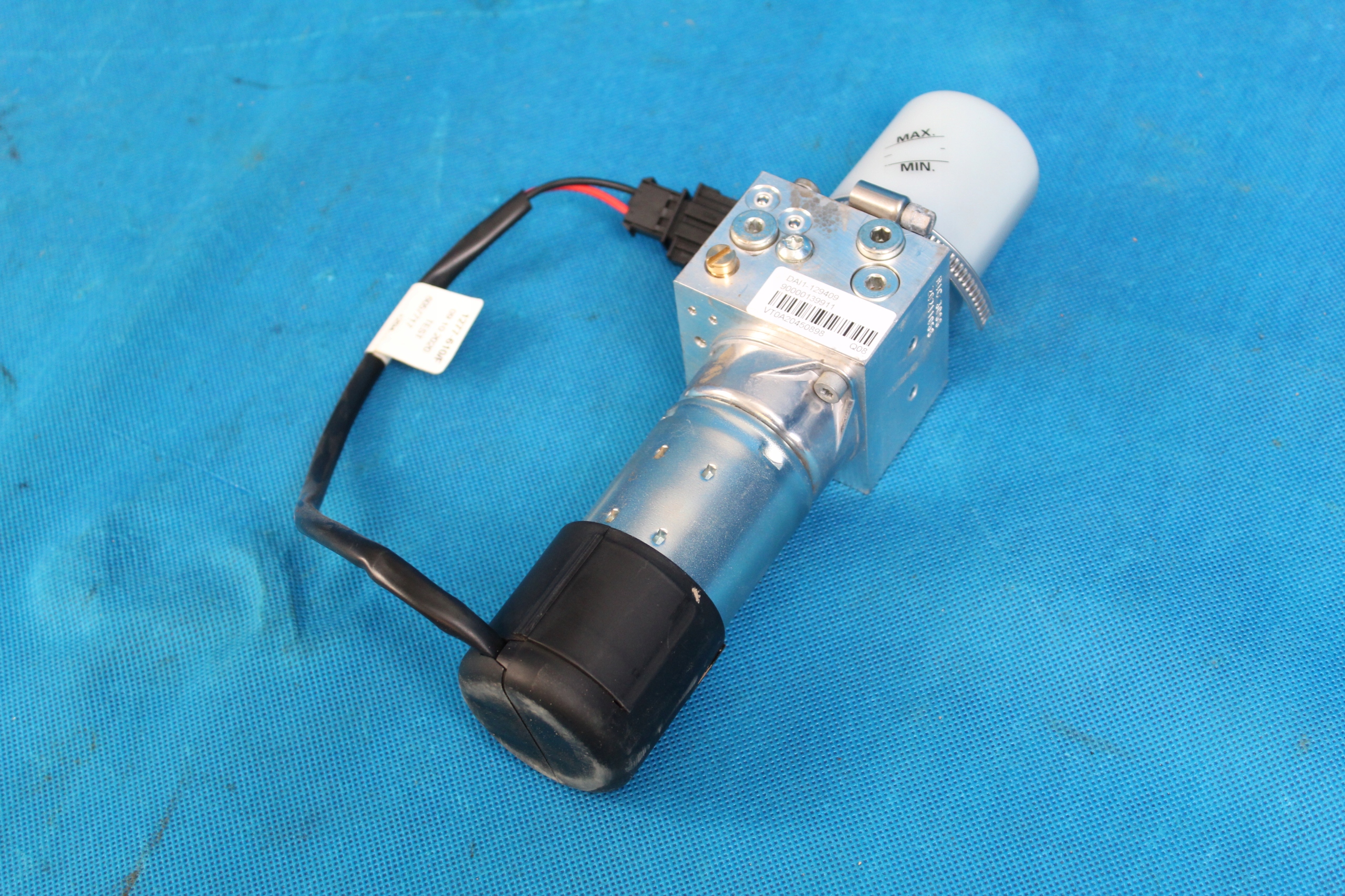 VW T-ROC CABRIO POMPA HYDRAULICZNA DACHU 2021R Typ samochodu Samochody osobowe