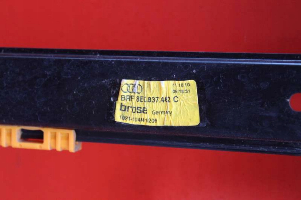 window regulator right front EU 8E0837462C SEAT EXEO 09-12