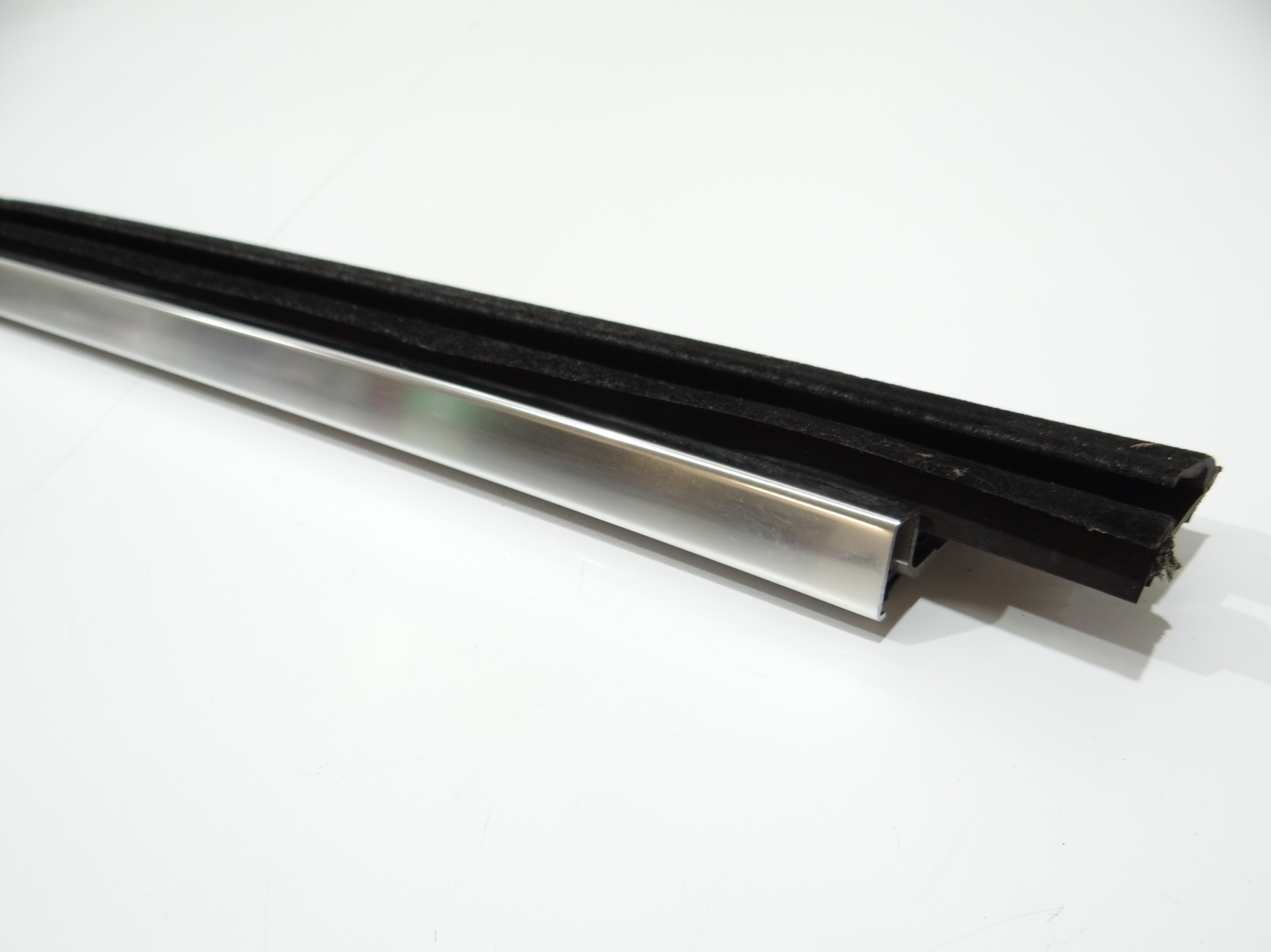 moulding windows left rear part BMW F02 7206451