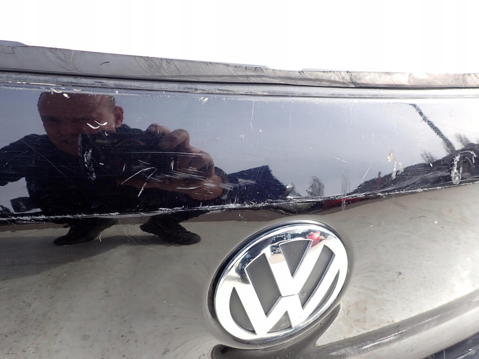 VW TIGUAN and 1 07-16 boot door rear